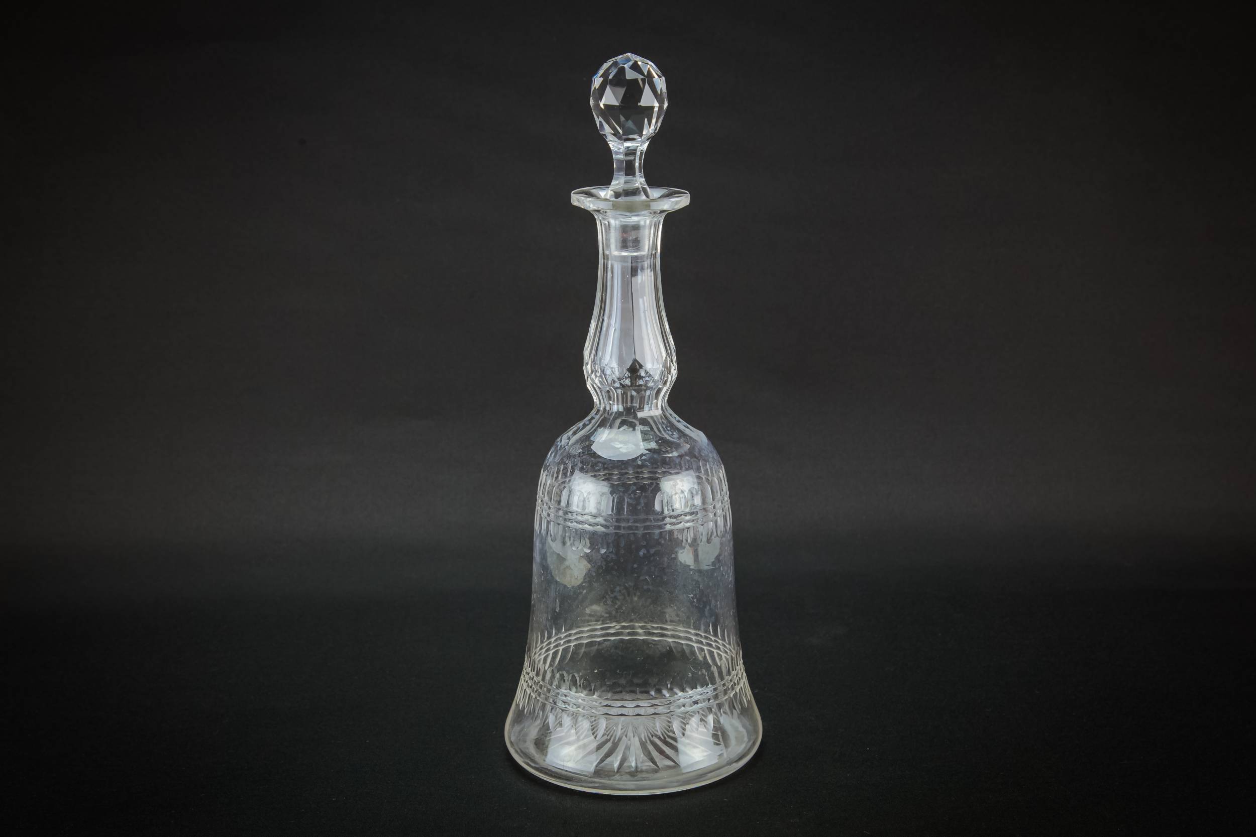 Antique Edwardian DECANTER — Cut glass decanter