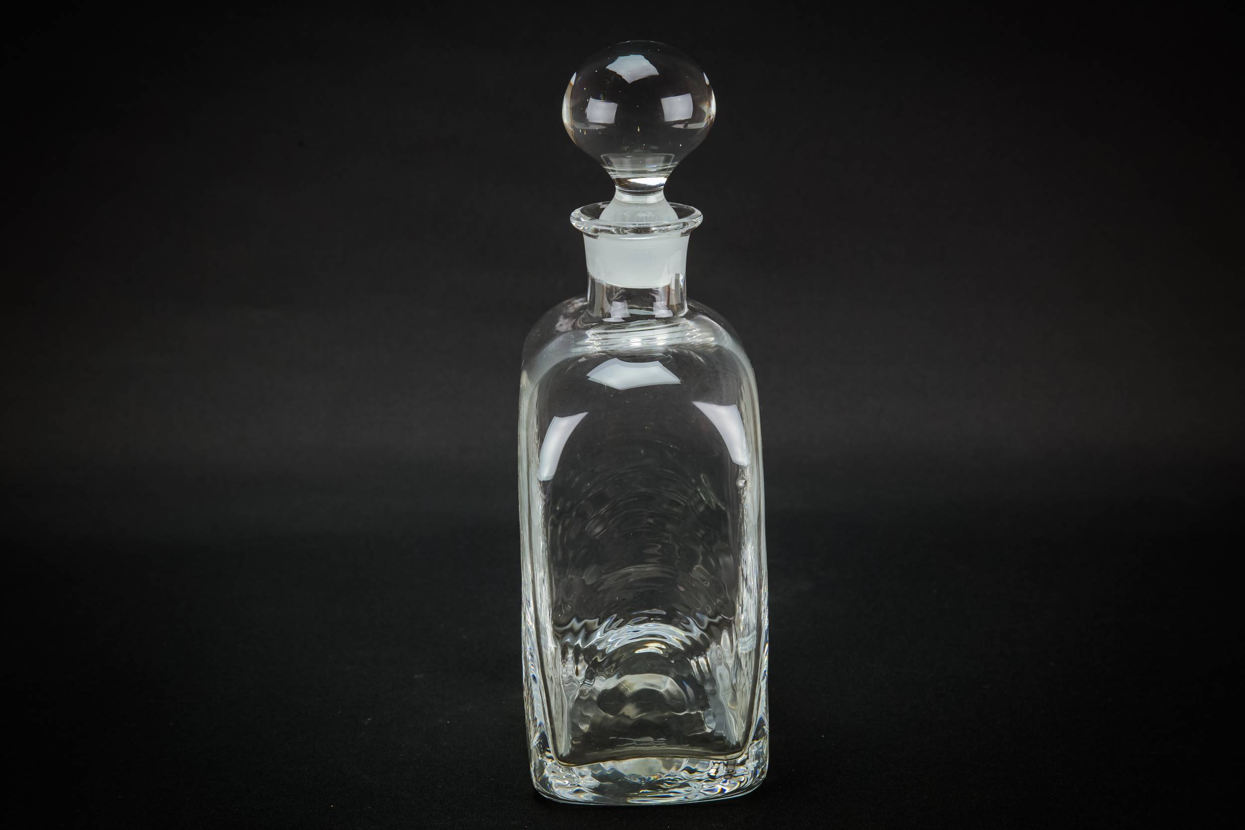 Rectangular Blown Glass — Rectangular glass decanter 2