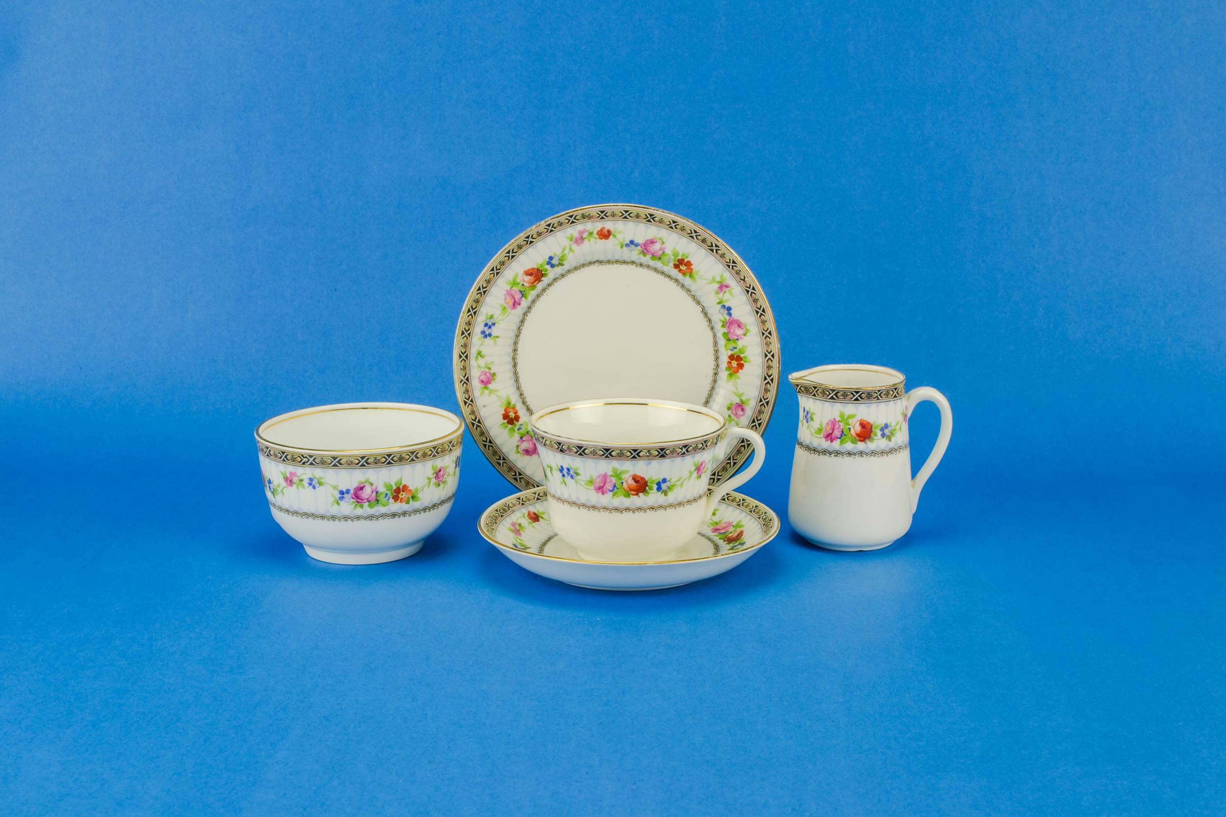 Neo-classical Porcelain Floral — Floral tea set for one 6