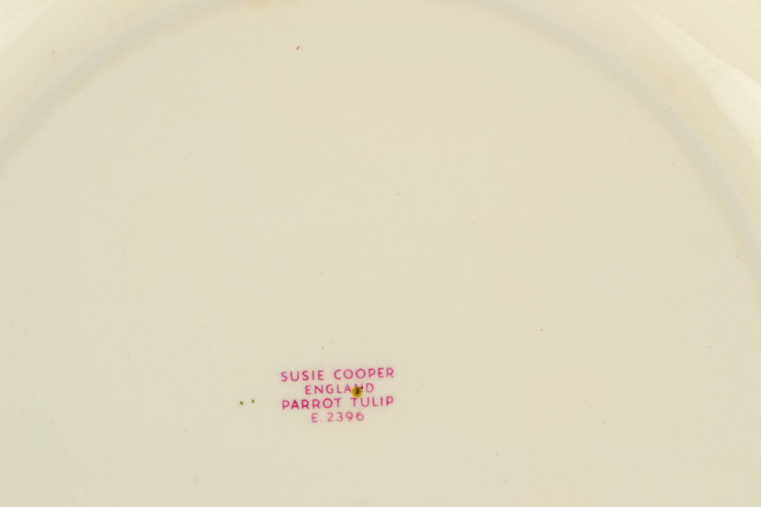 Vintage Ceramic PLATE — Painted dinner plate 1