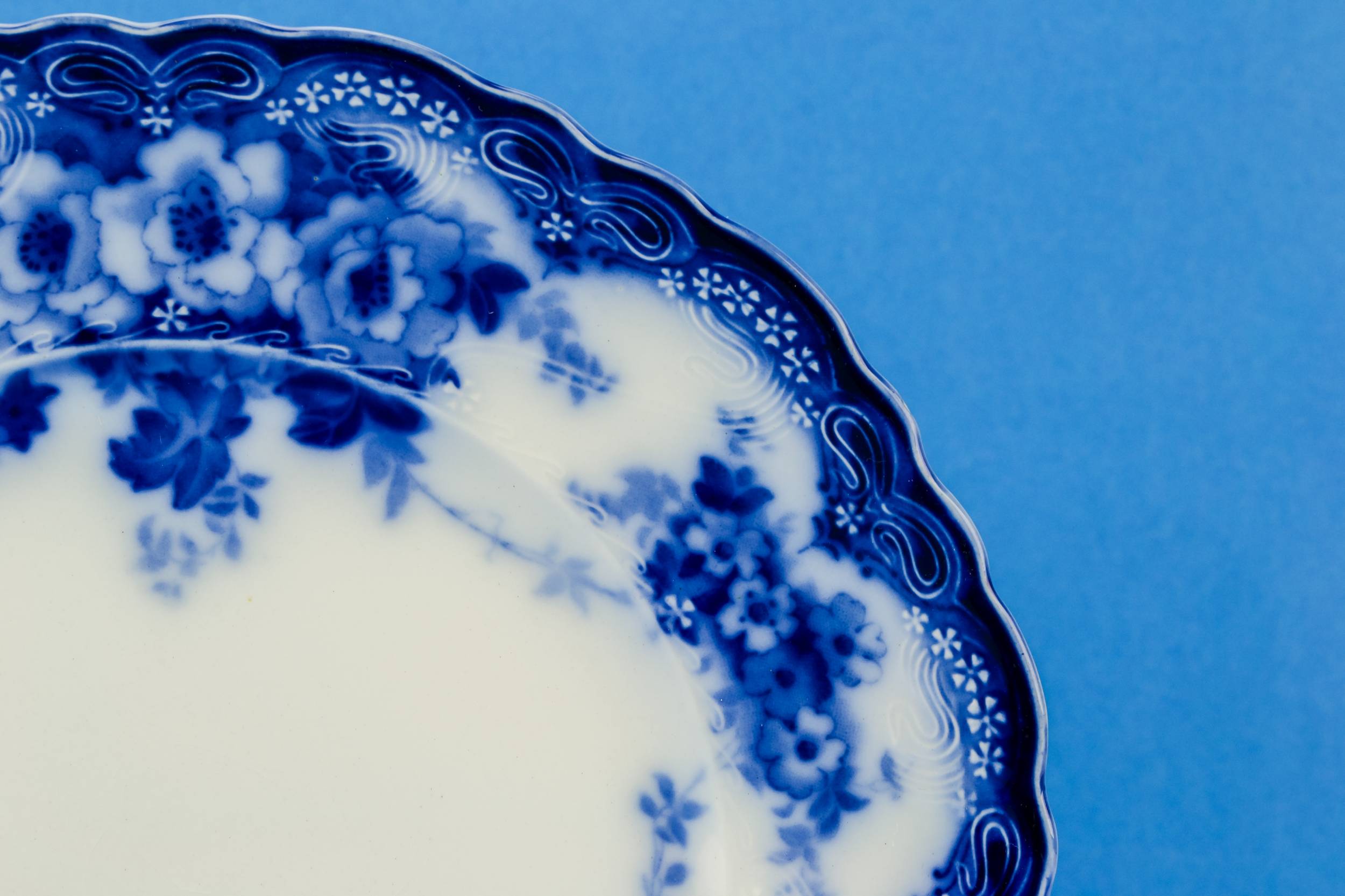 Antique Blue And — Elegant flow blue plate 1