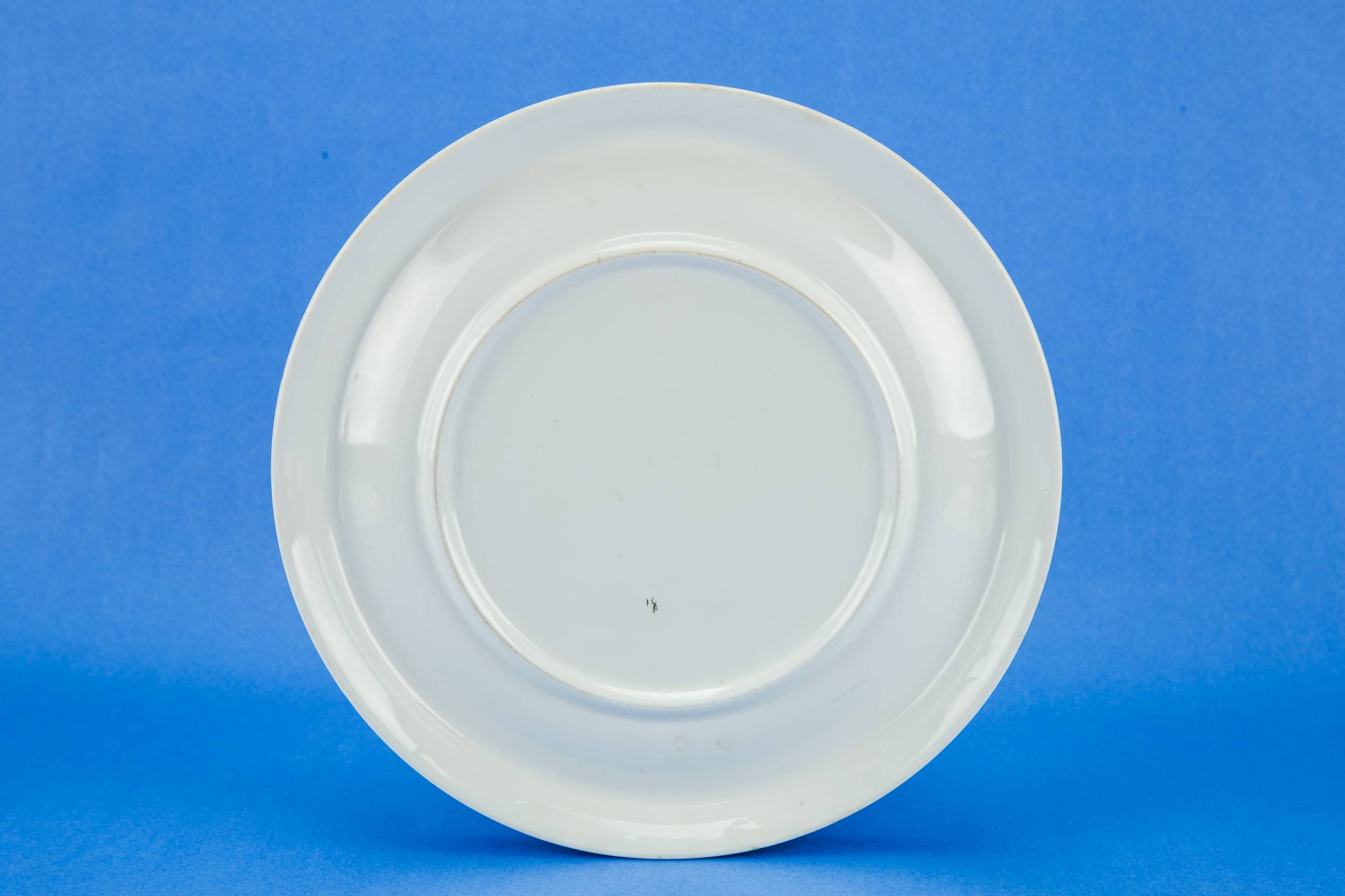 Charming Antique Porcelain — Porcelain cake platter 2