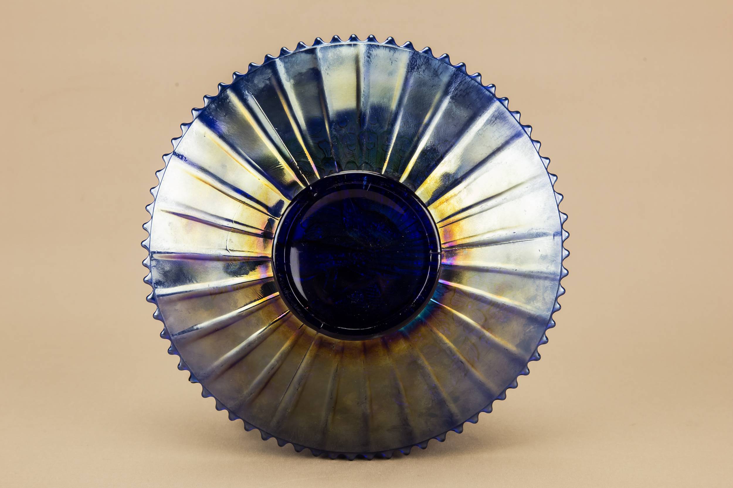 Vintage Opulent Northwood — Carnival glass peacock bowl 1