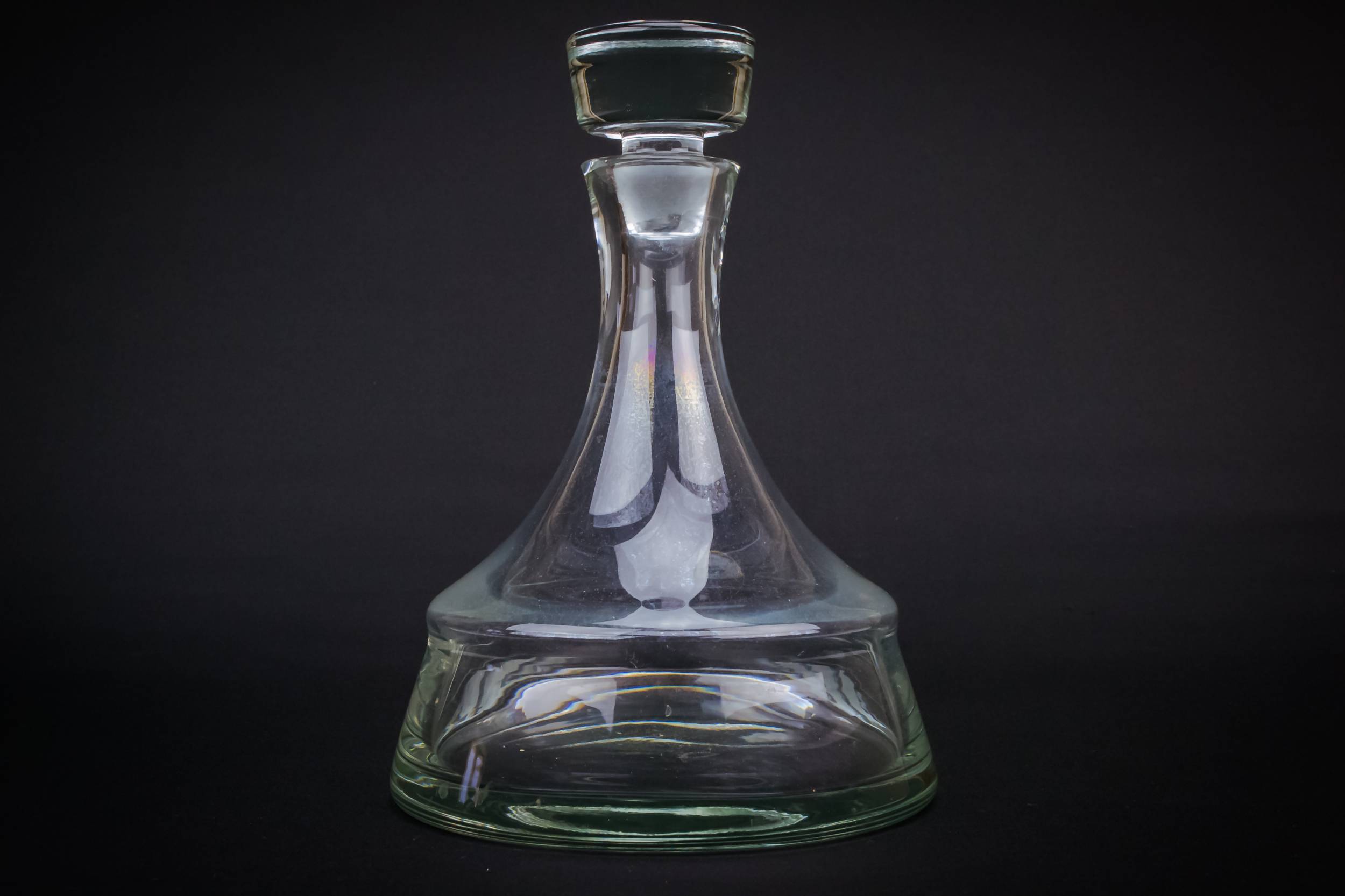 Cut Glass Vintage — Wedgwood port decanter 2