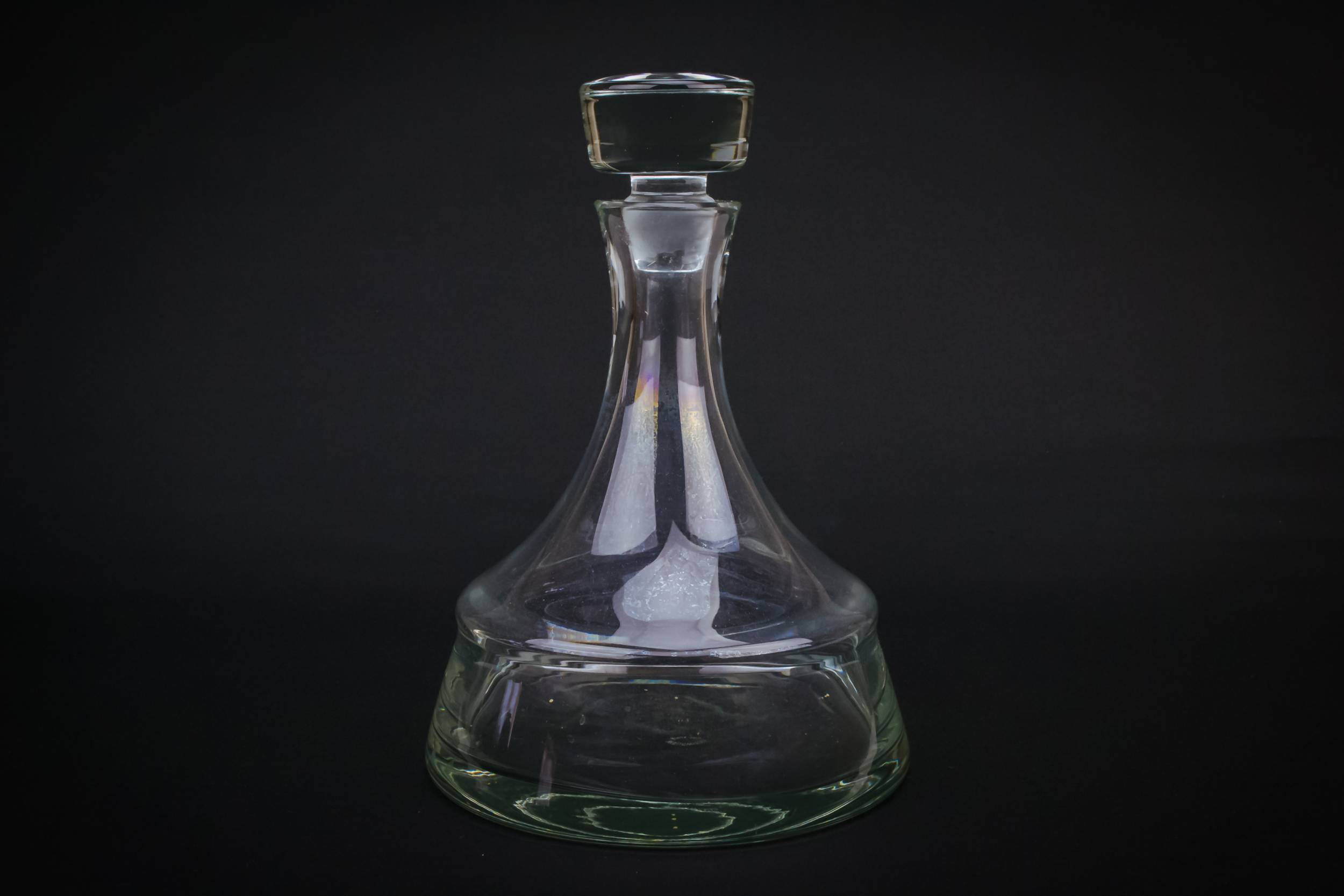 Cut Glass Vintage — Wedgwood port decanter