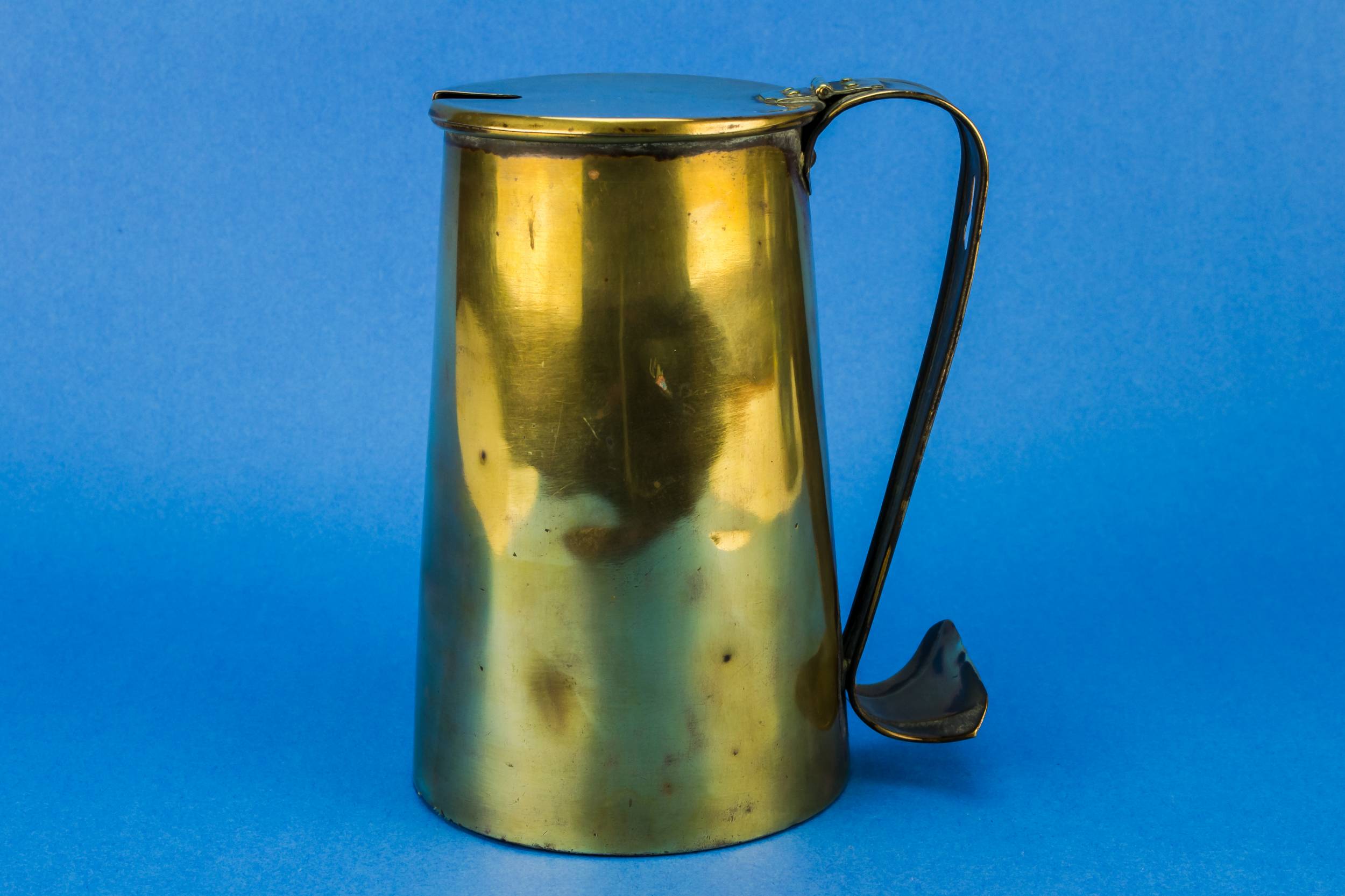 Arts & Crafts — Brass fire starter jug
