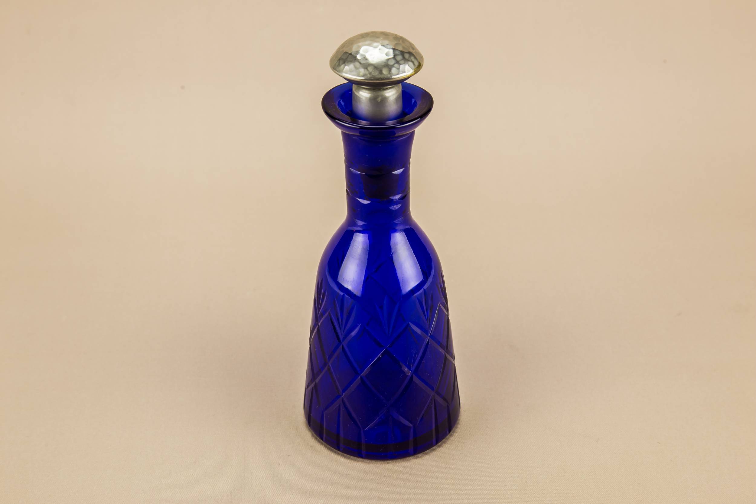 Vintage Elegant Blue — Blue glass oil bottle 3