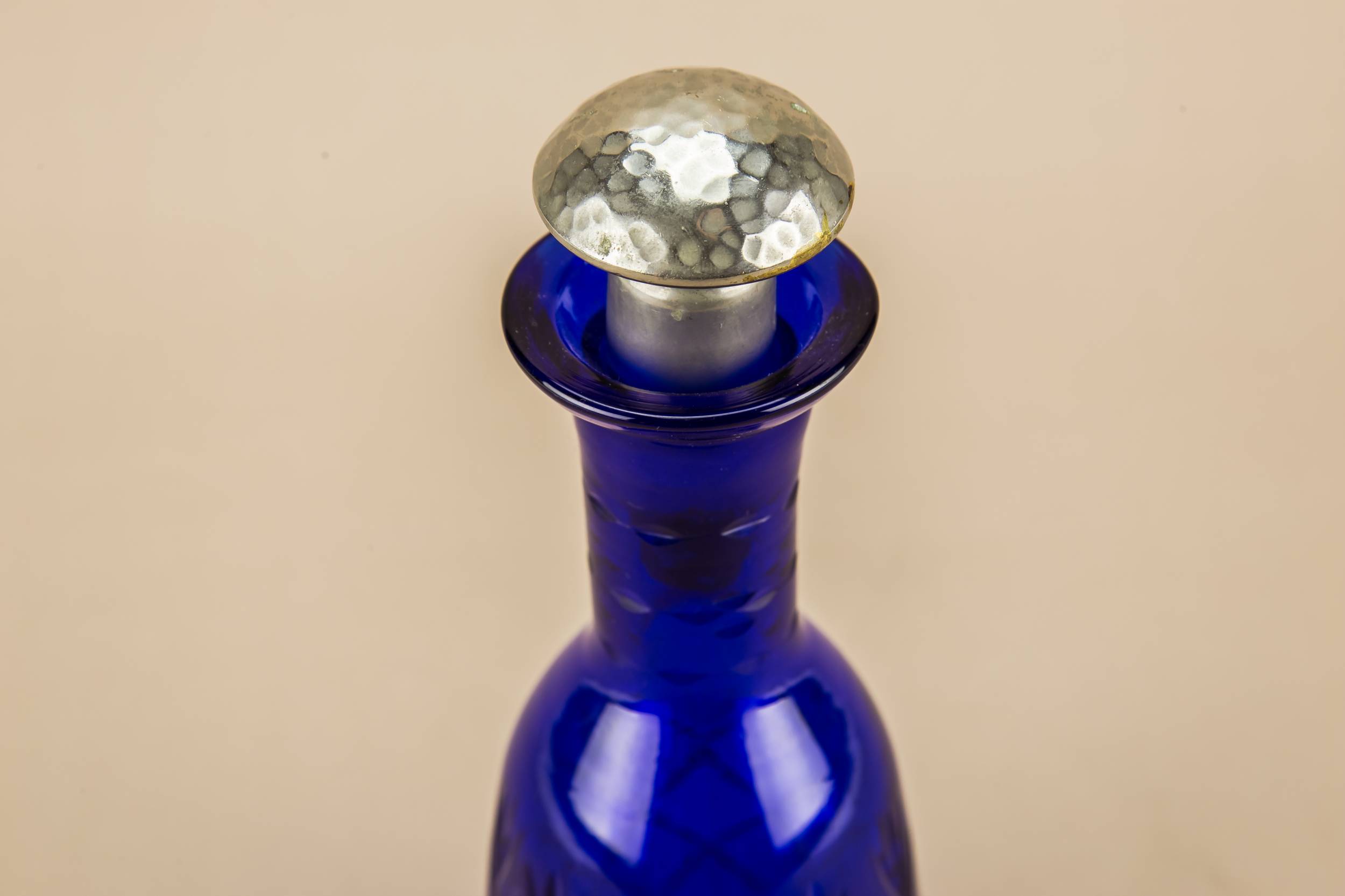 Vintage Elegant Blue — Blue glass oil bottle 2