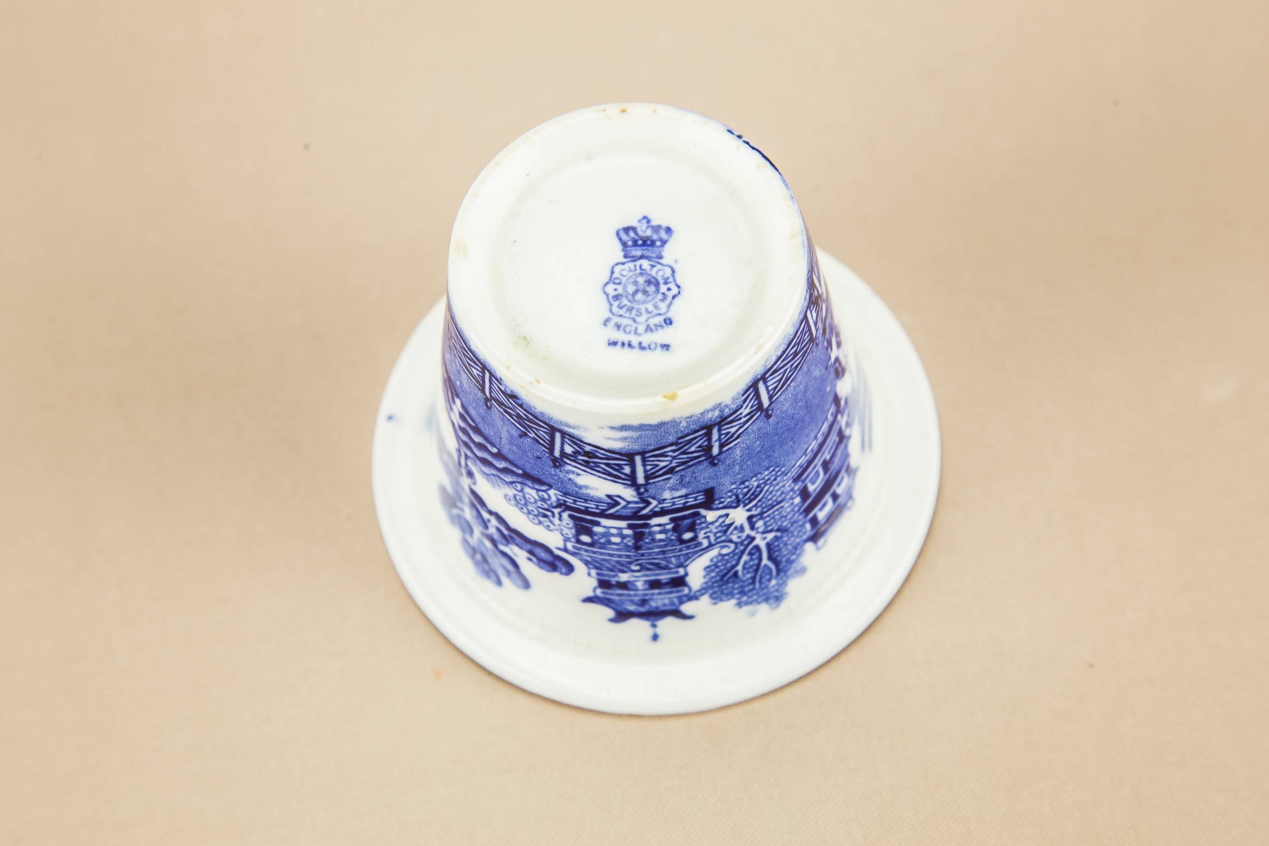 Victorian Antique BOWLS — 5 blue willow serving bowls 5