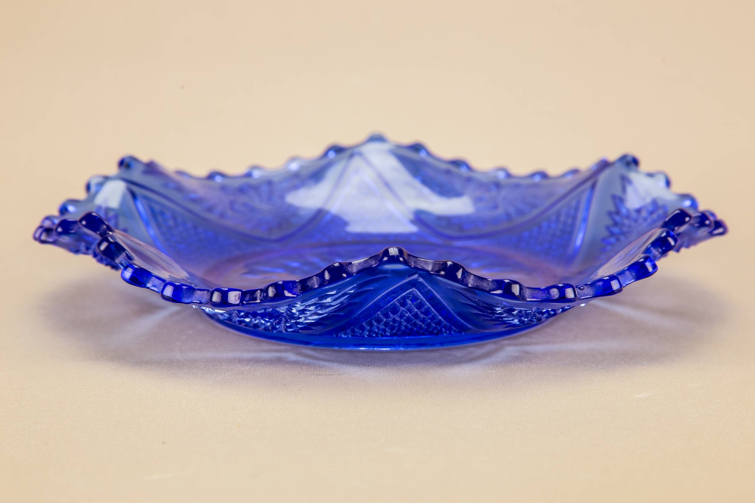 Glass Vintage 9.1'' — Art Deco glass plate 2