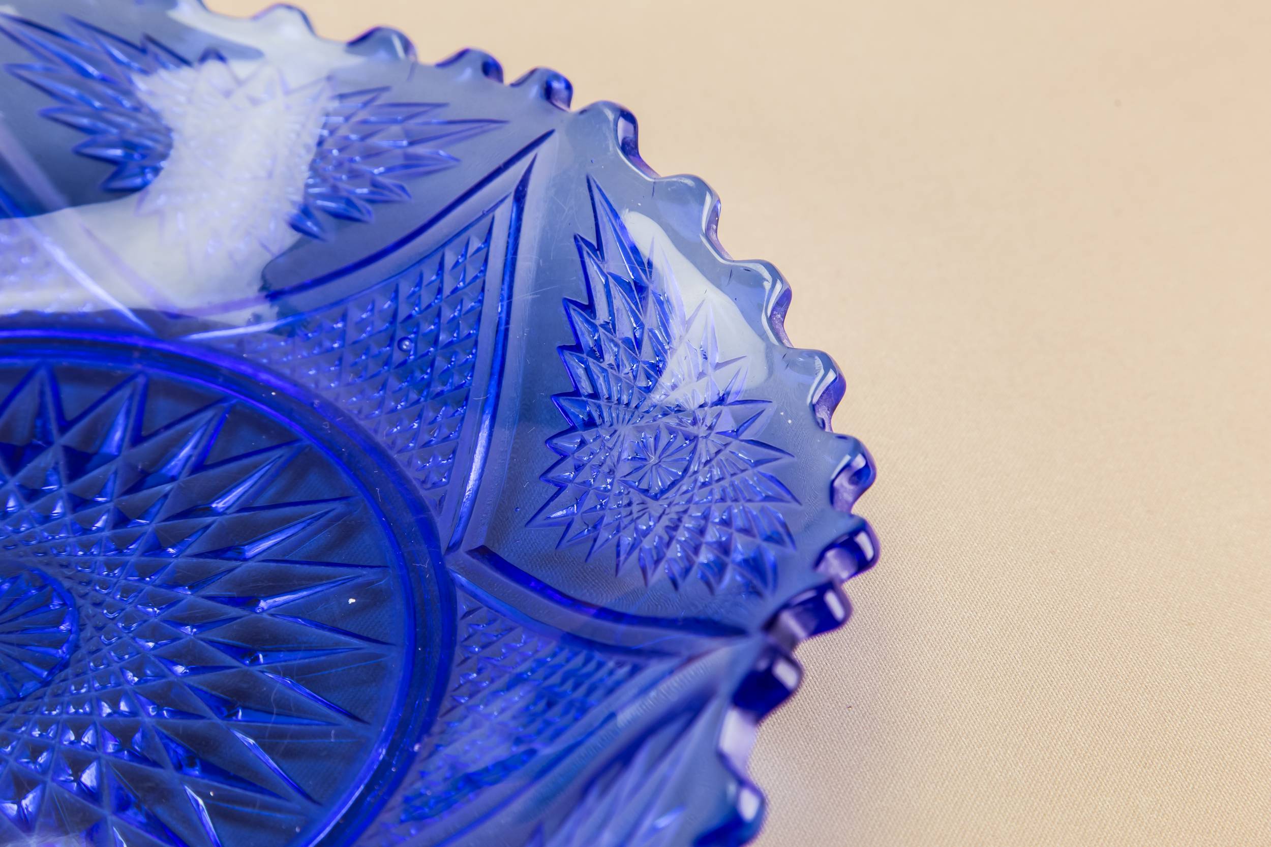 Glass Vintage 9.1'' — Art Deco glass plate 3