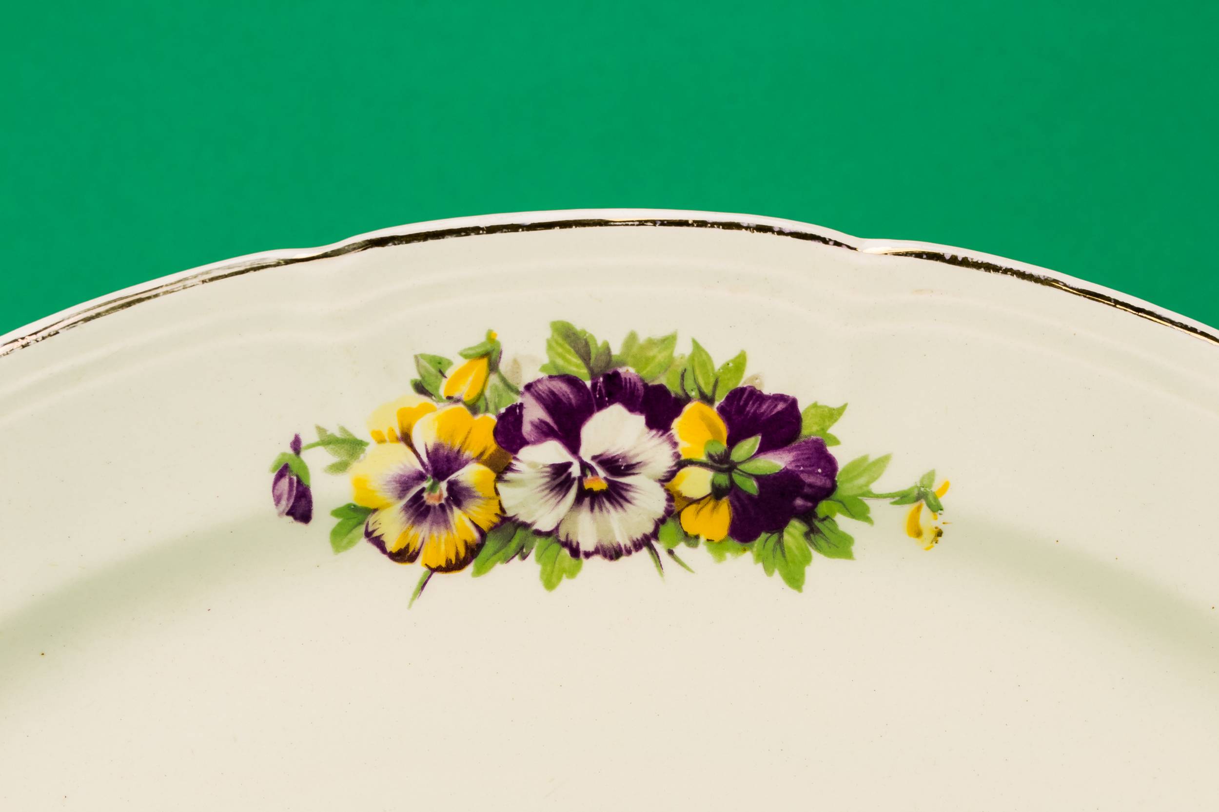 Antique Victorian Floral — Victorian pottery platter 1