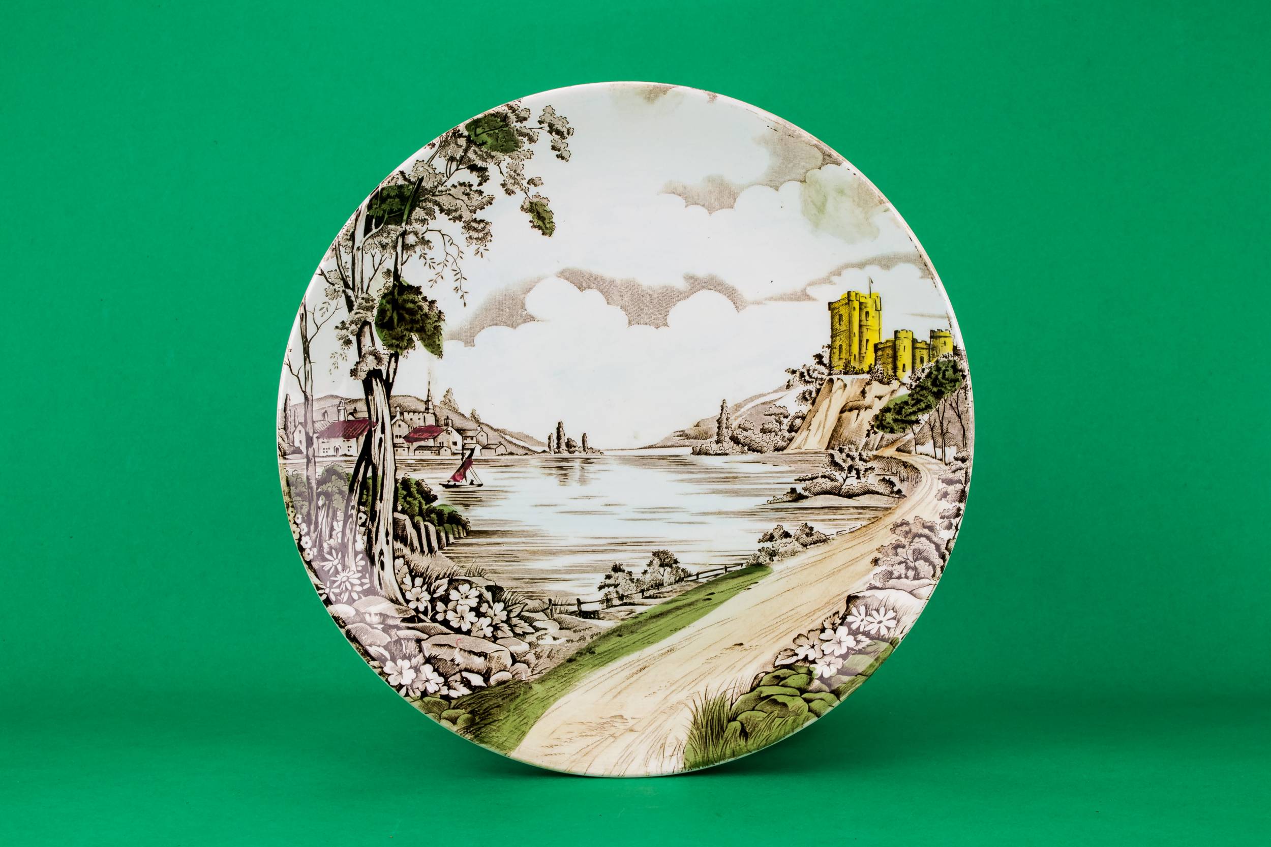 Large Ceramic Dish — 4 Retro pottery plates