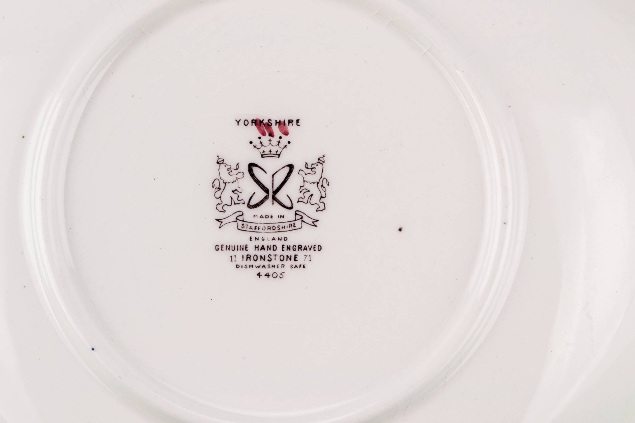 Vintage Charming Ironstone — Retro serving bowl 3