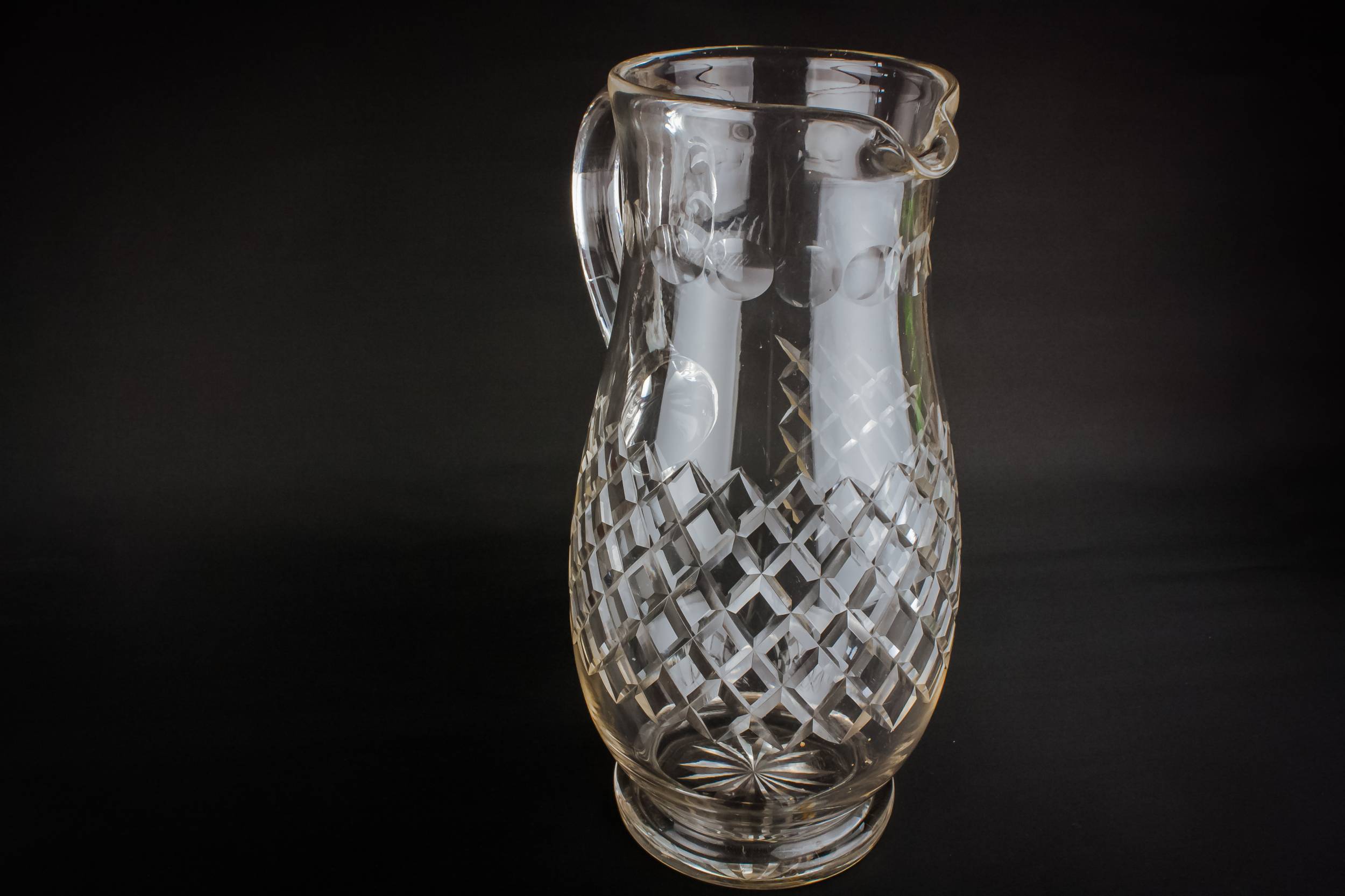 Art Deco Glass — Large glass water jug 2