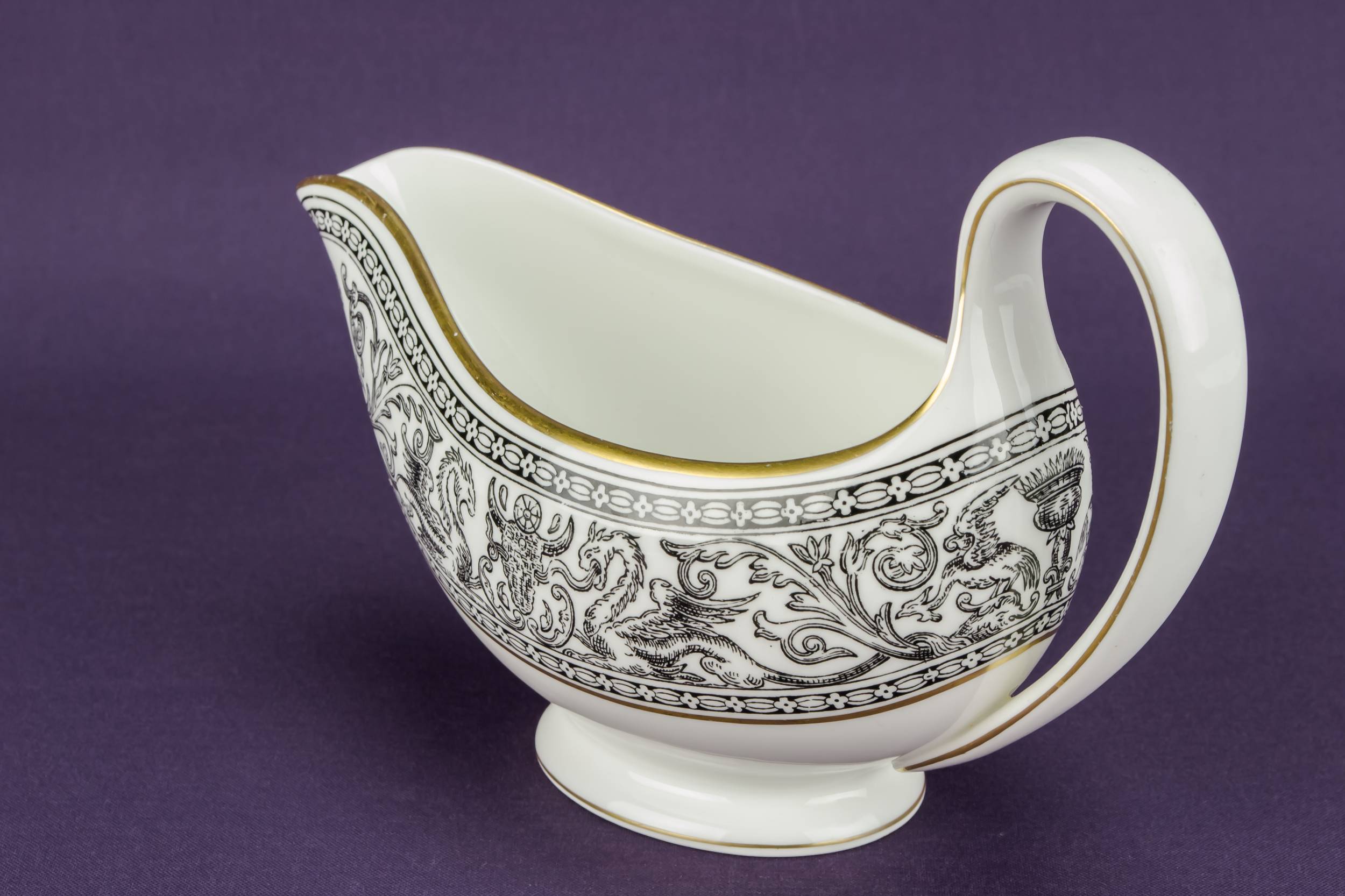 Bone China Black — Wedgwood bone china gravy boat 2