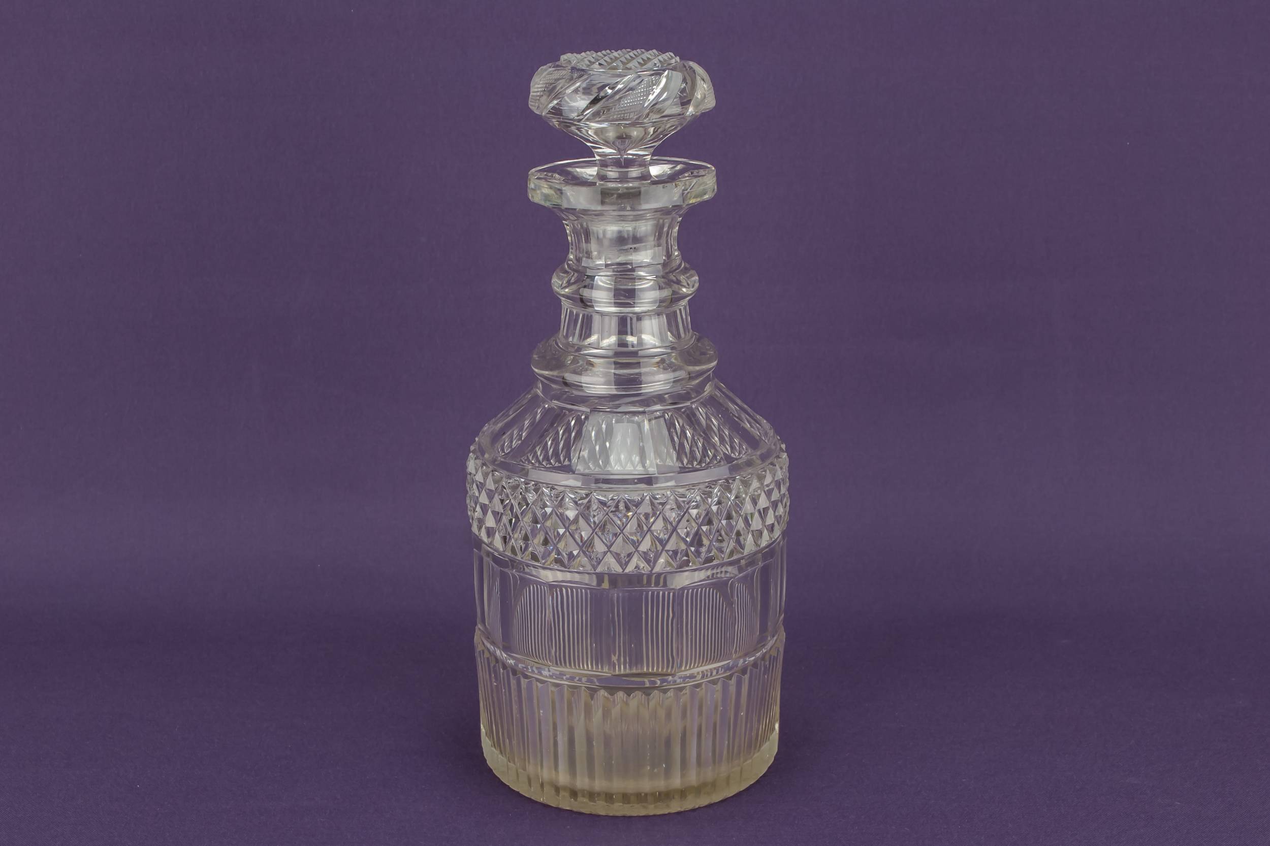 Cut Glass Medium — Whisky cut glass decanter