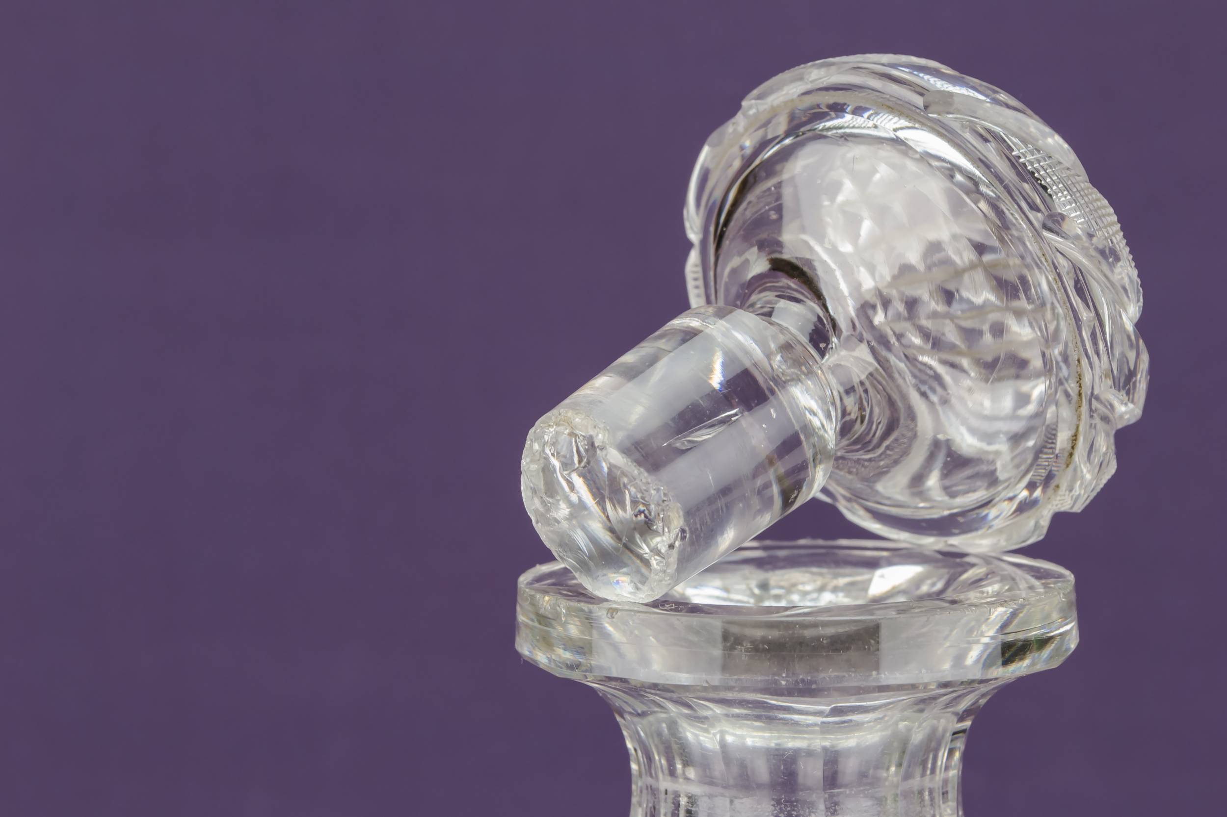 Cut Glass Medium — Whisky cut glass decanter 1