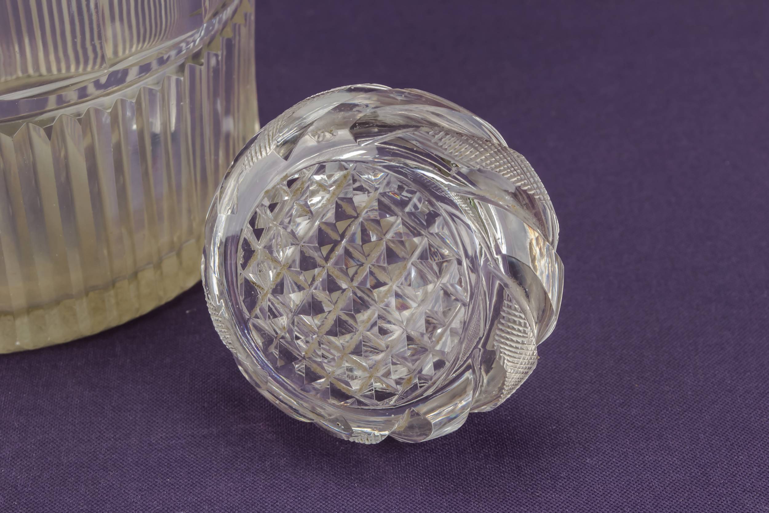 Cut Glass Medium — Whisky cut glass decanter 2