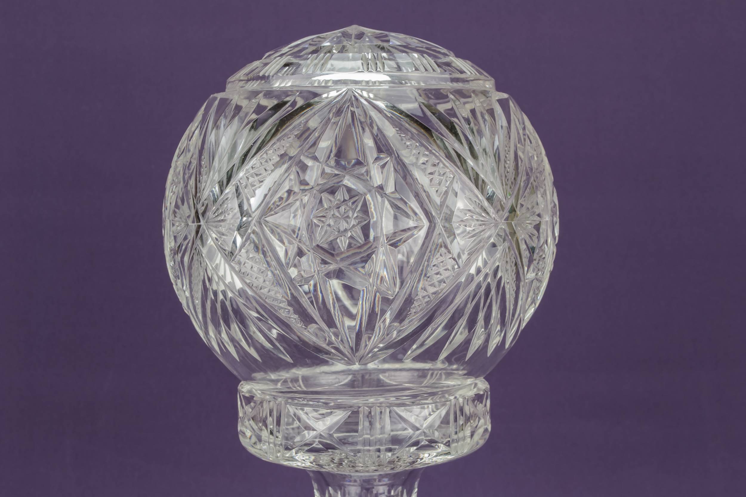 Art Deco Spectacular — Cut glass lamp 1