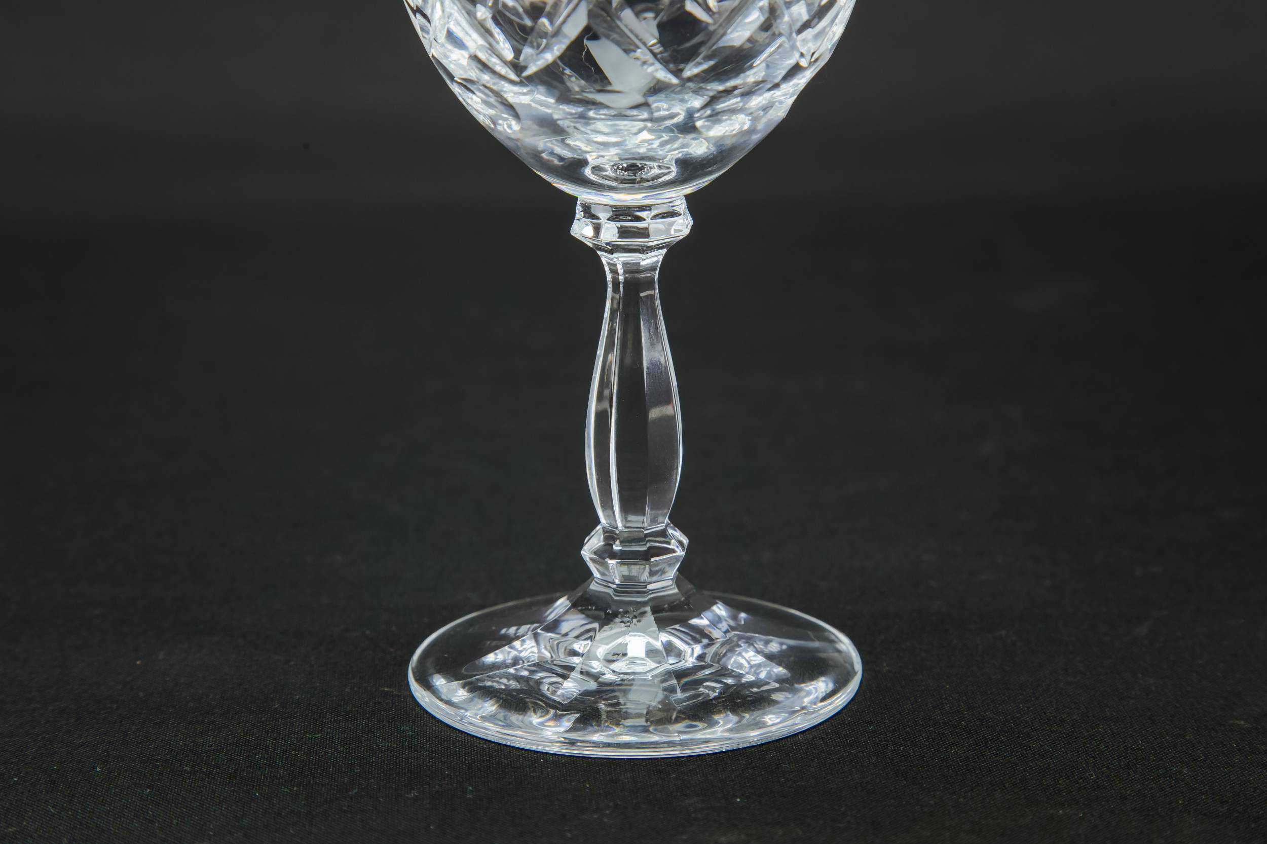 Crystal Vintage Dessert — 2 Royal Albert wine glasses 1
