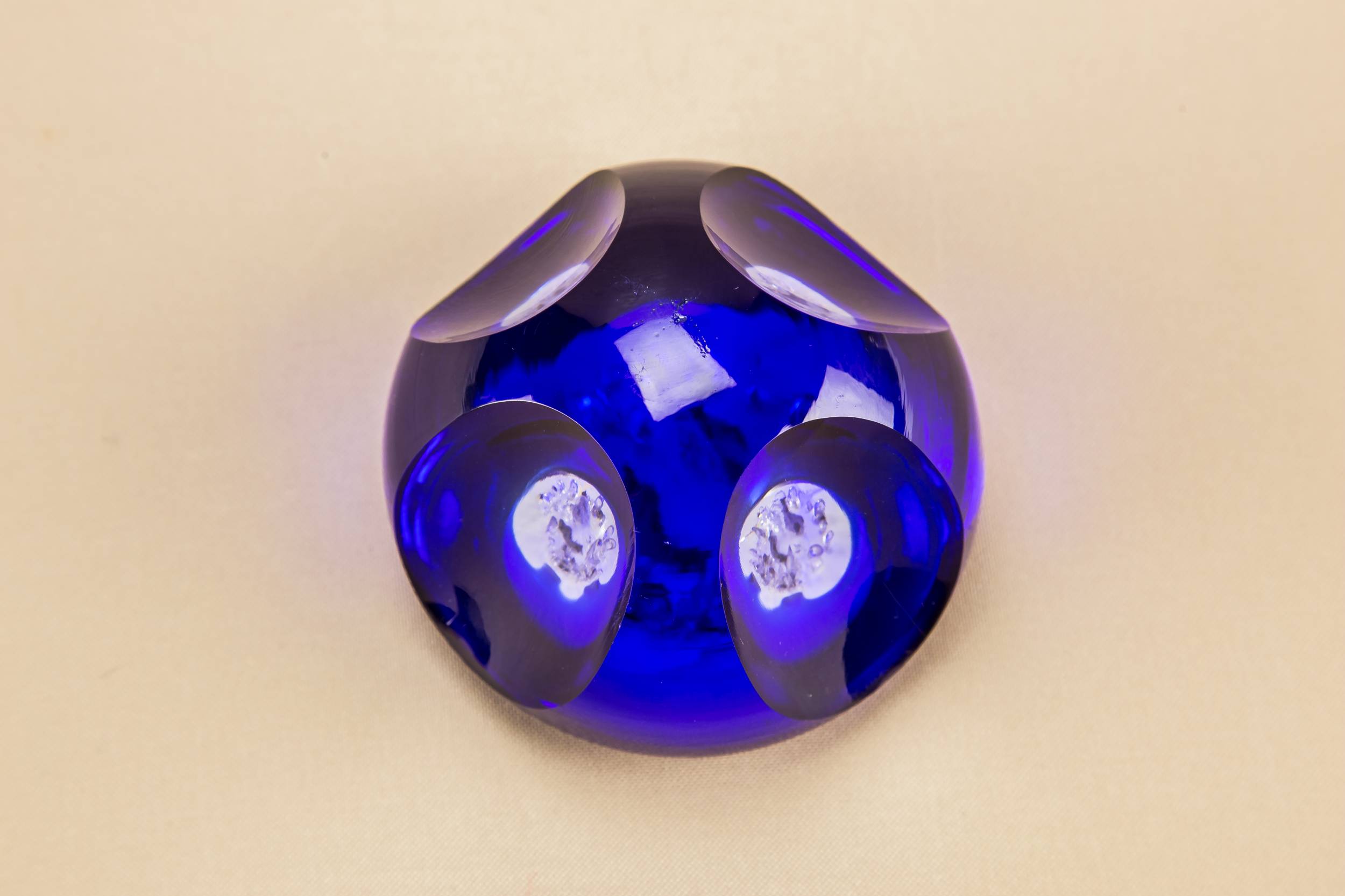 Modernist Slick Small — Blue paperweight 3