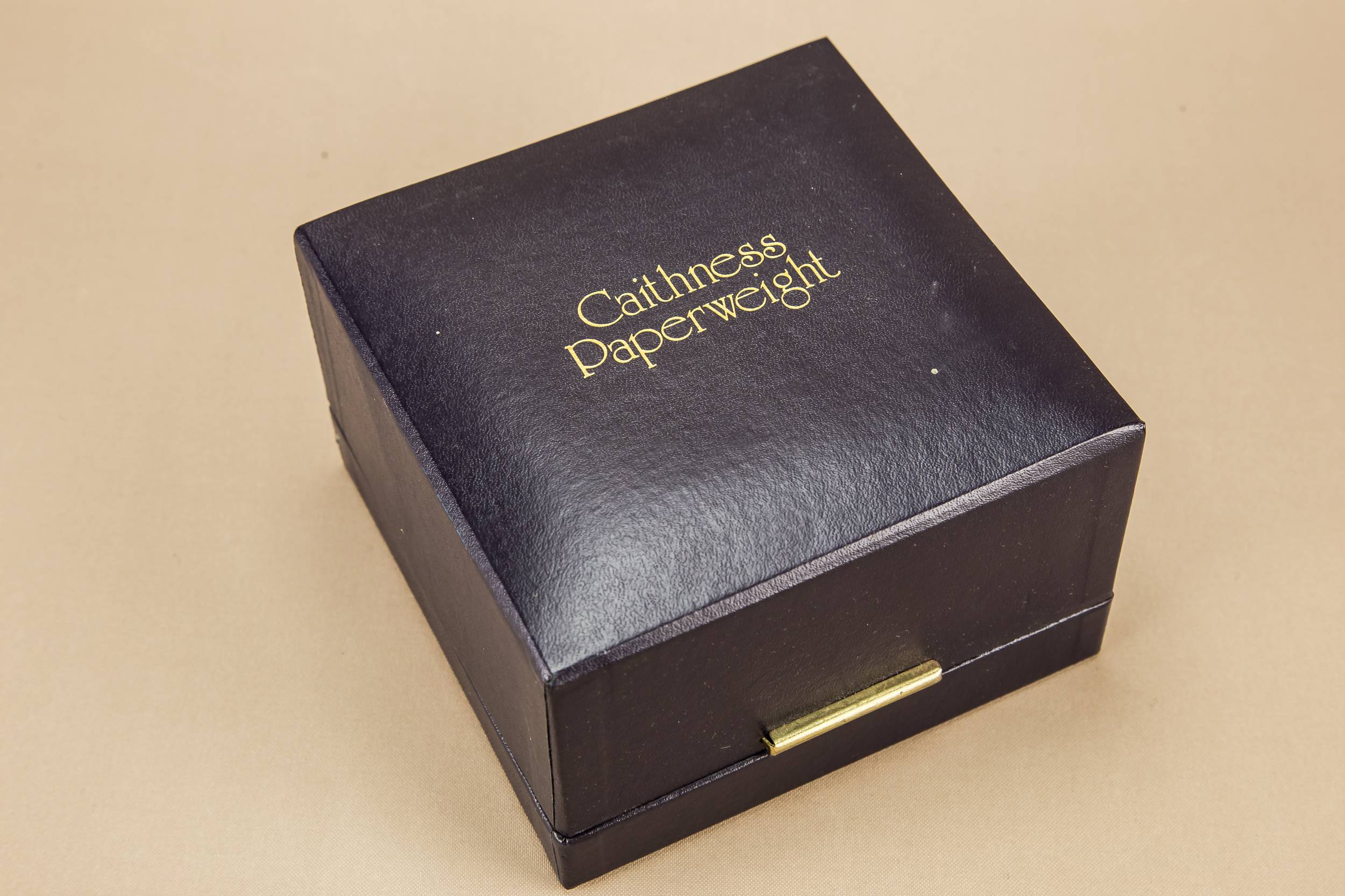 Modernist Vintage Caithness — Caithness paperweight 4