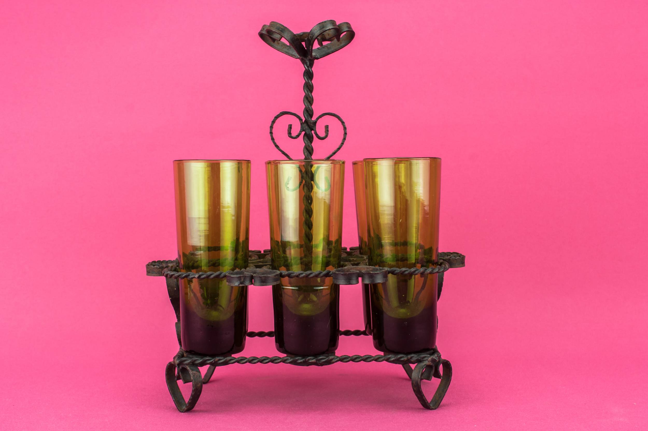 Vintage Green 50 — 6 shot glasses on stand 3