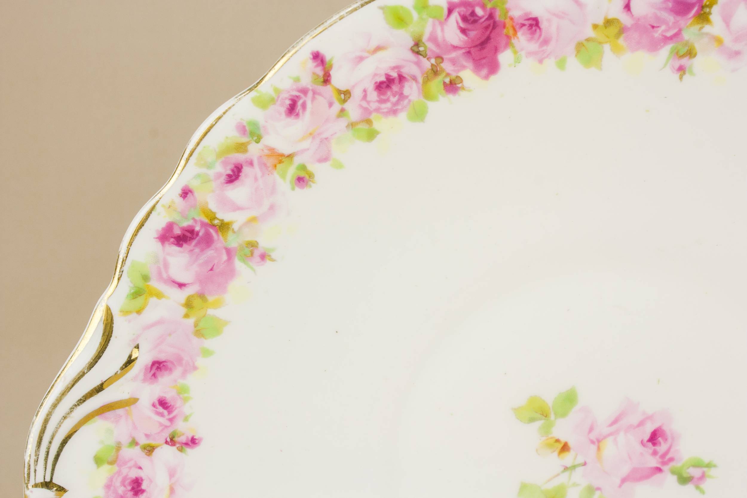 Antique Edwardian Pottery — Pink floral cake plate 1