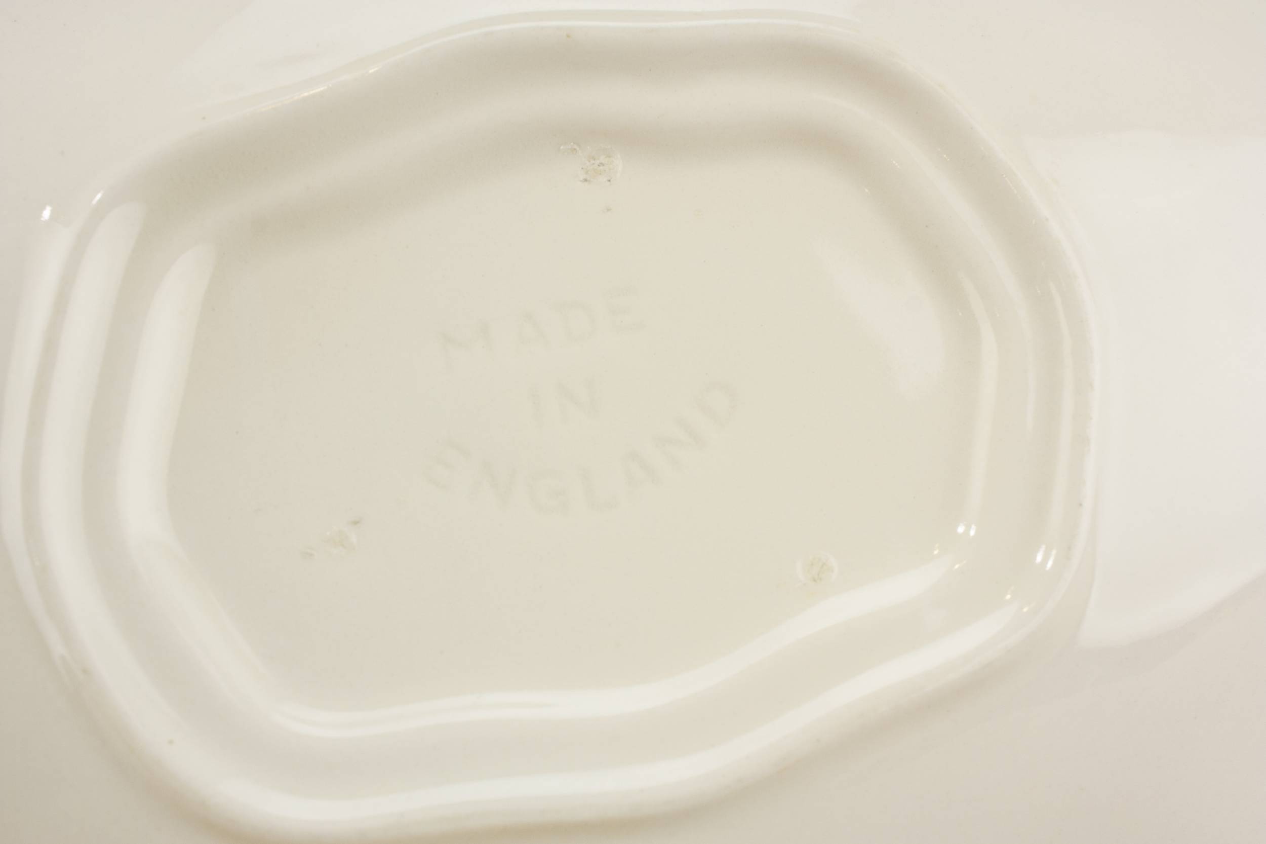 Elegant Retro Gravy — Green gravy boat on stand 3