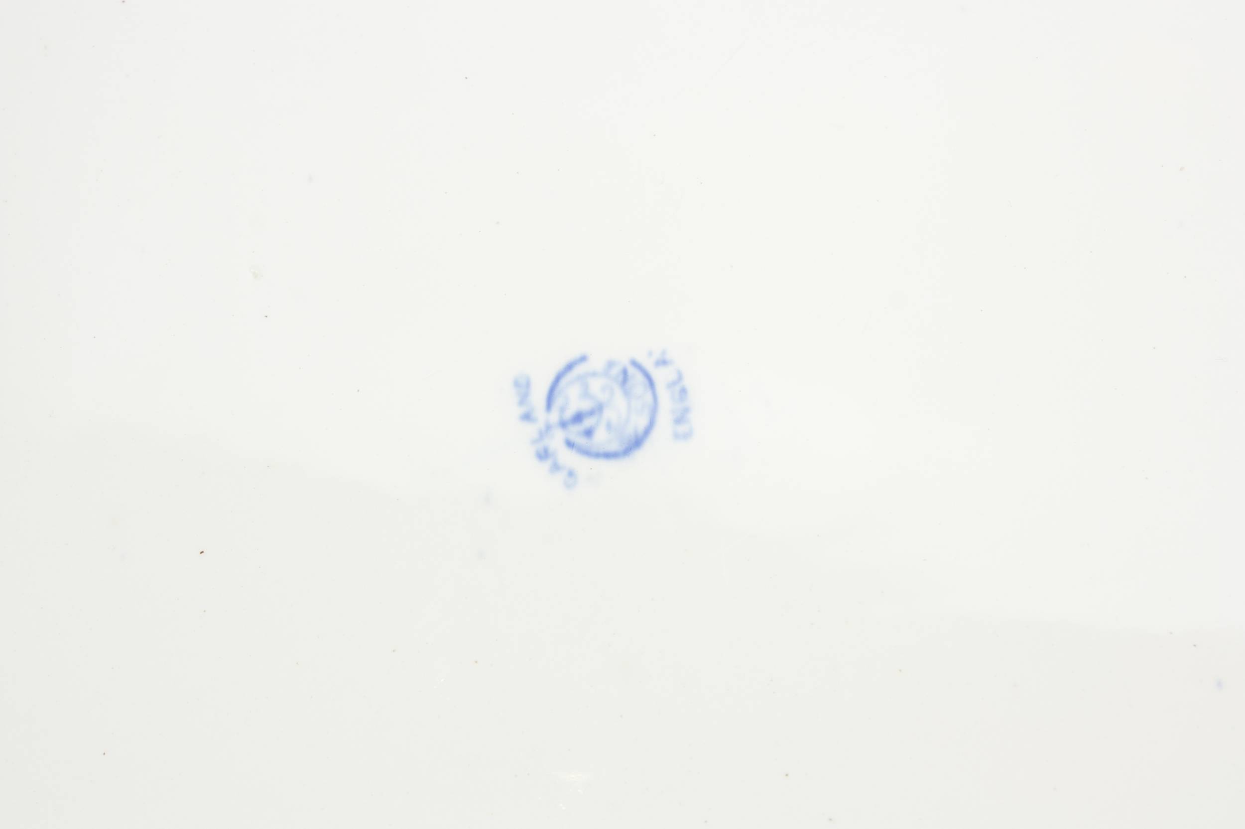 Vintage Traditional Oval — Blue and white platter 2
