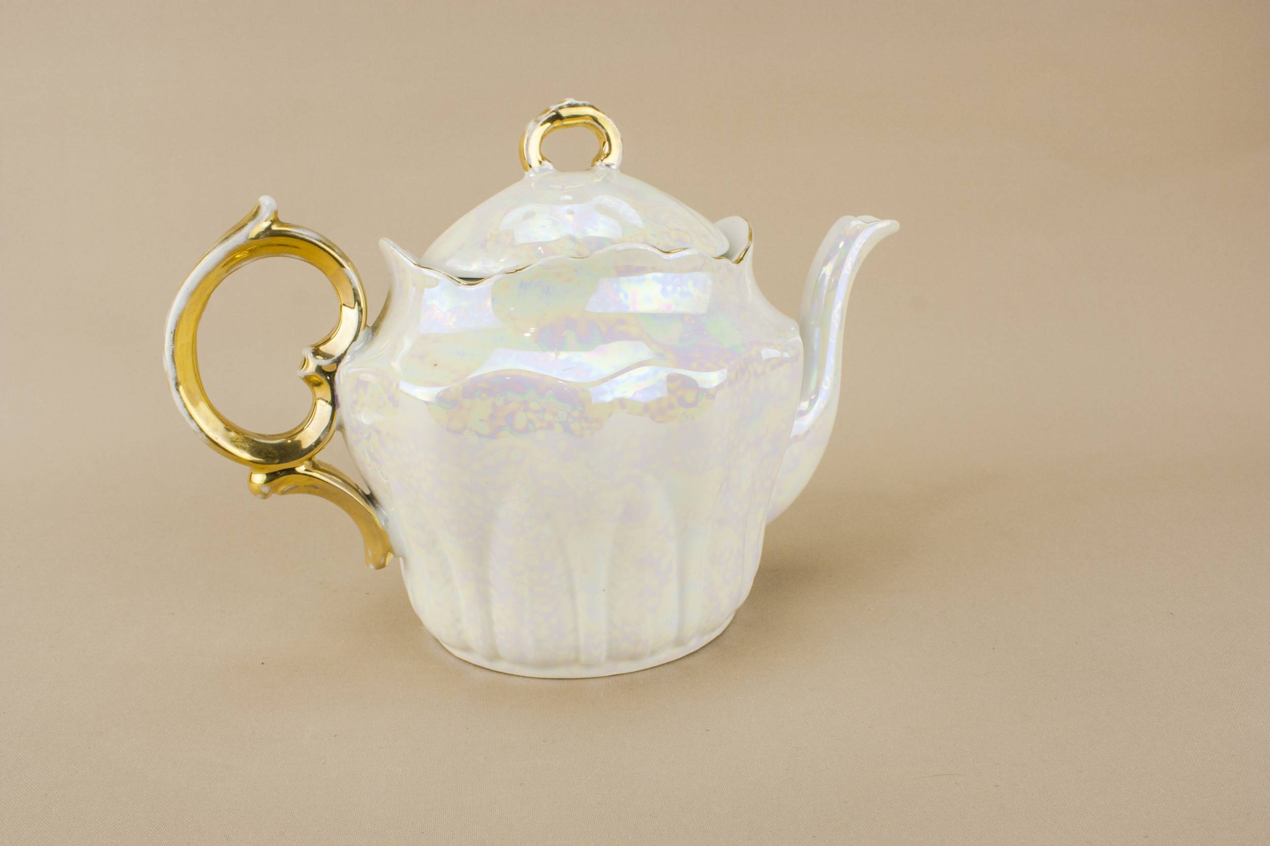 Attractive Vintage Panelled — Small mother of pearl teapot 1