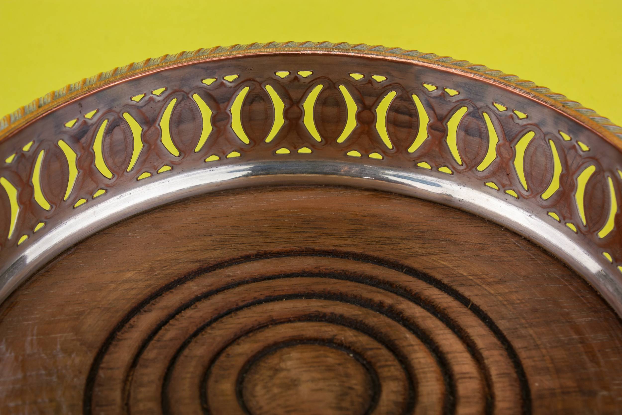 Antique Rustic COASTER — Small Neo-Classical coaster 3