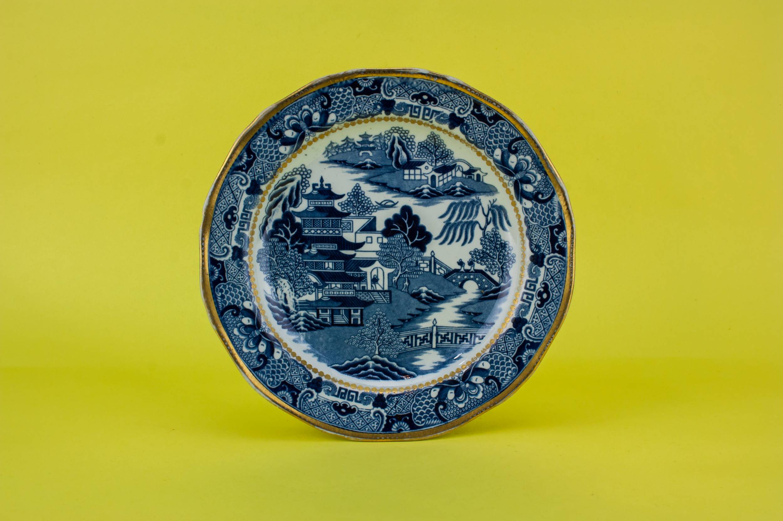 Spectacular Antique Davenport — 6 blue and white plates