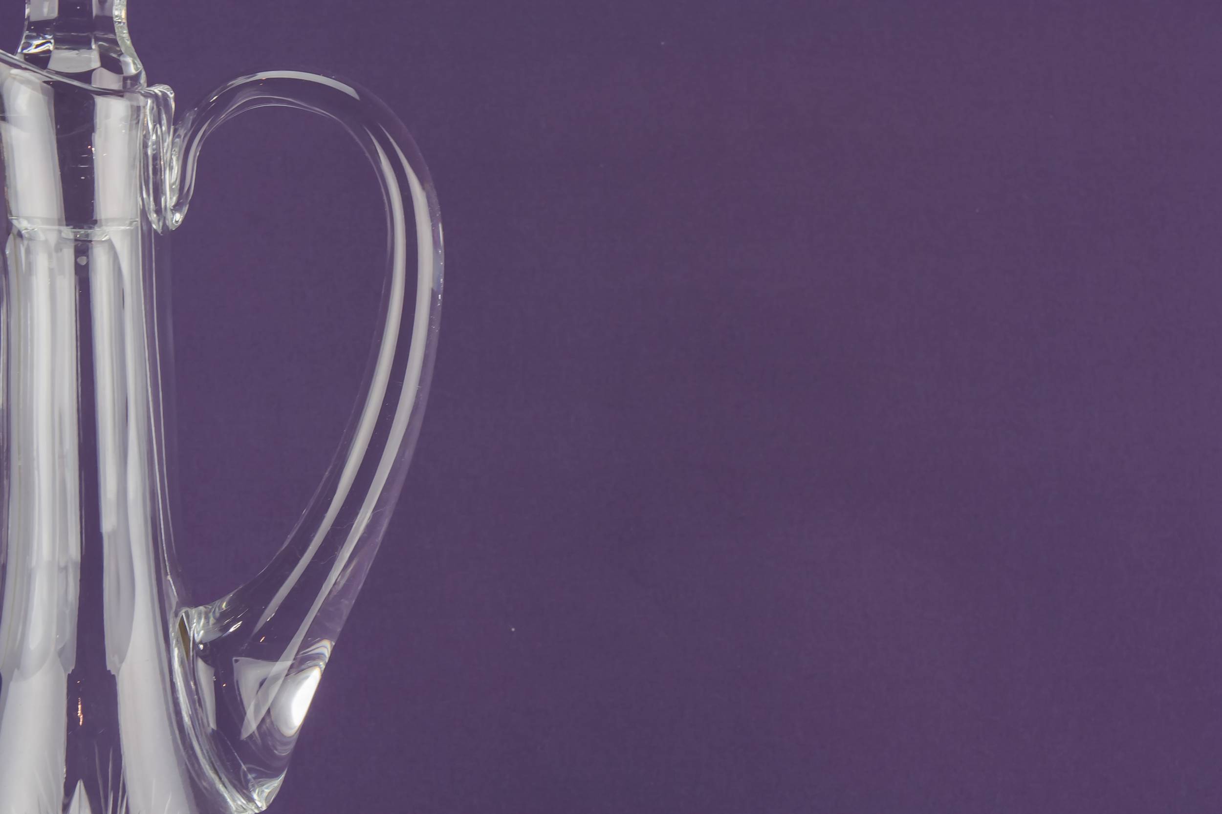 Cut Glass Crystal — Red wine cut glass decanter 2