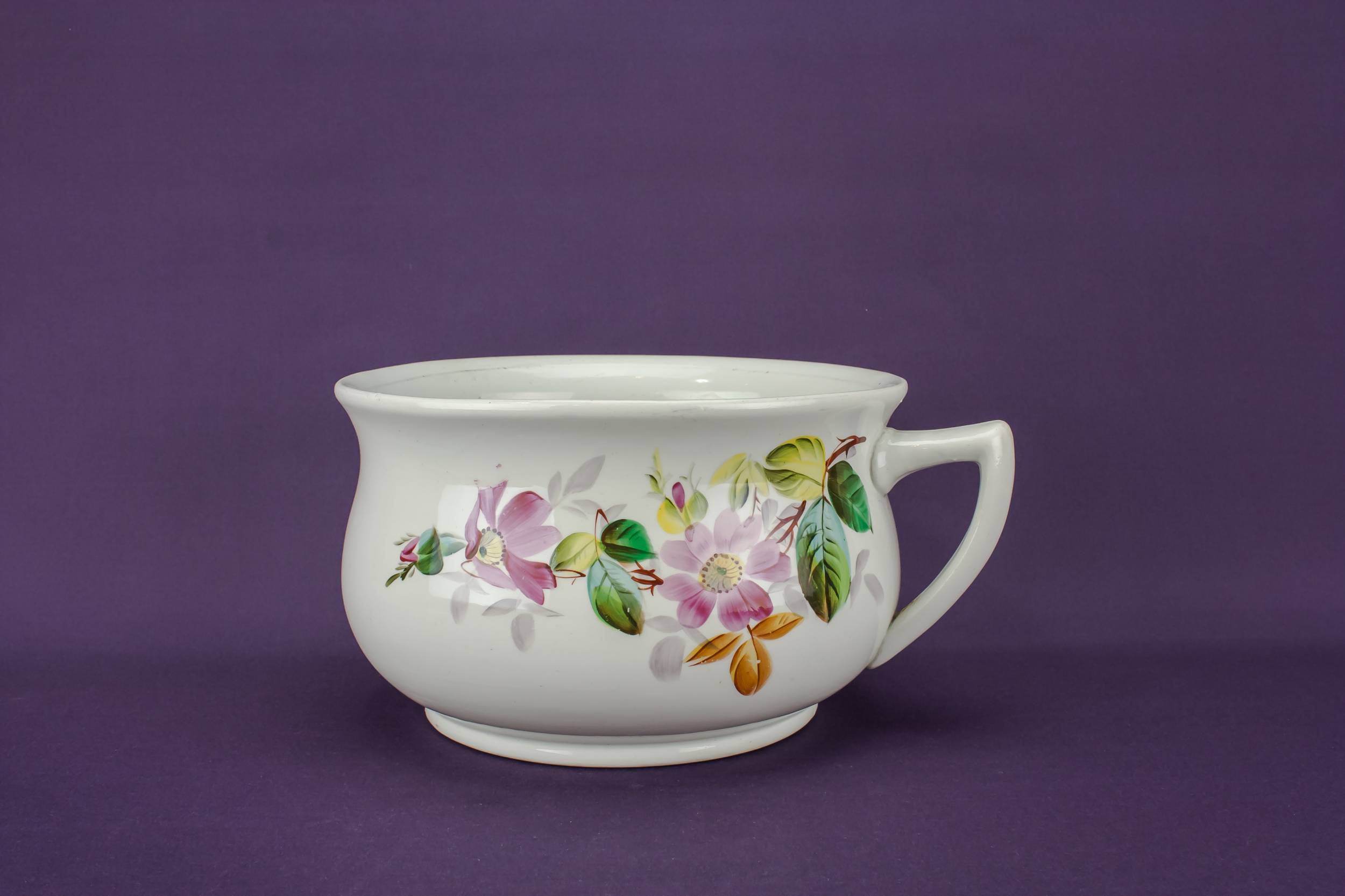 Beautiful Stoneware Floral — Painted flower planter