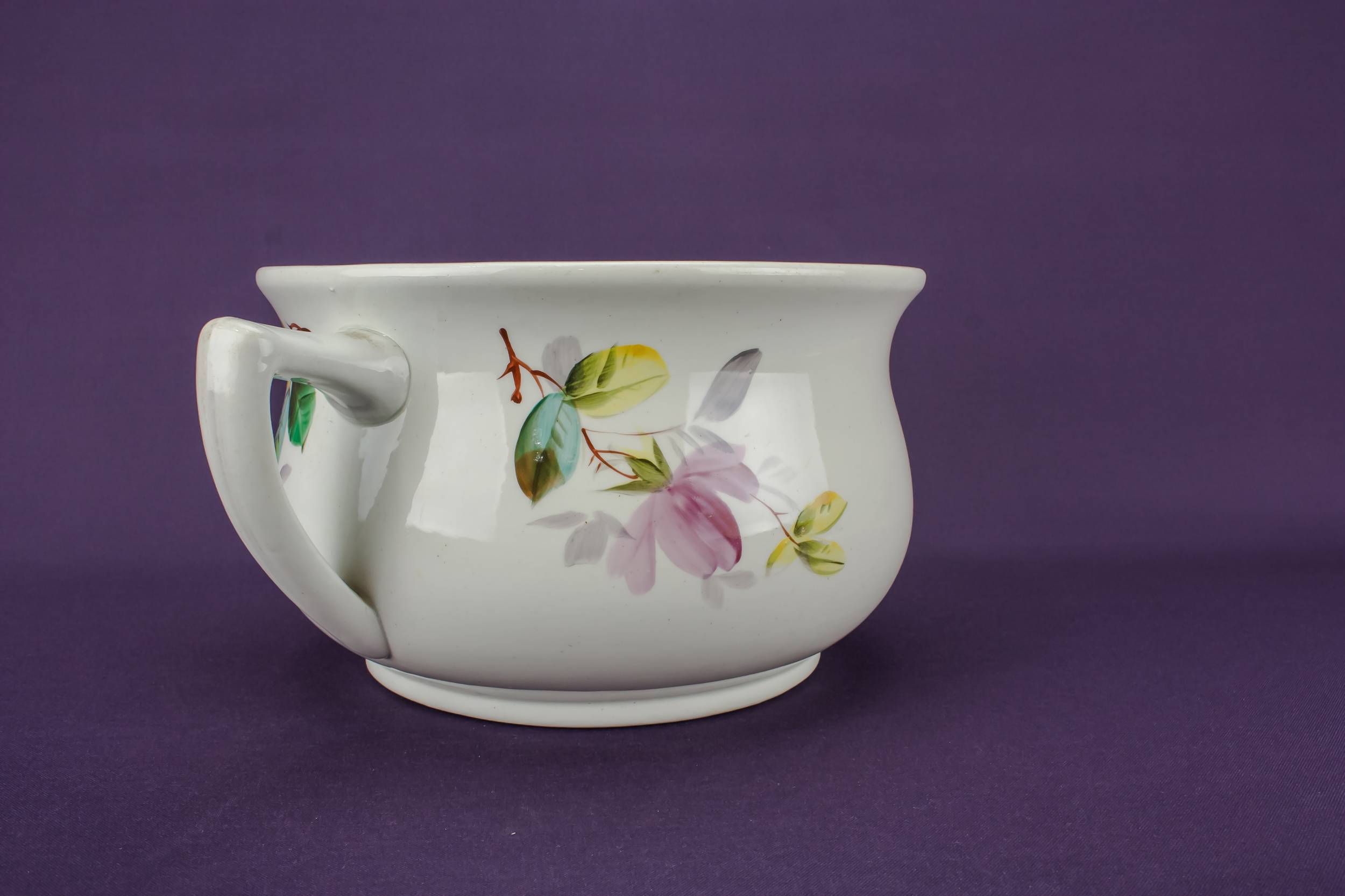 Beautiful Stoneware Floral — Painted flower planter 1