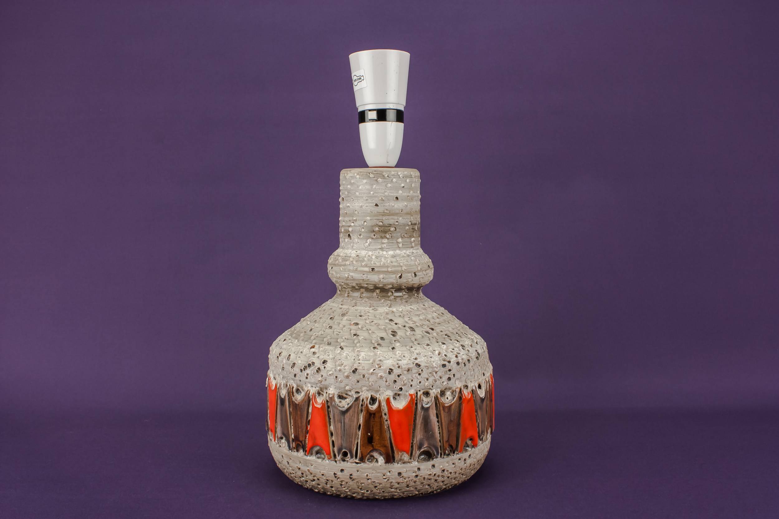 Ceramic Elegant Decor — Ceramic Modernist lamp