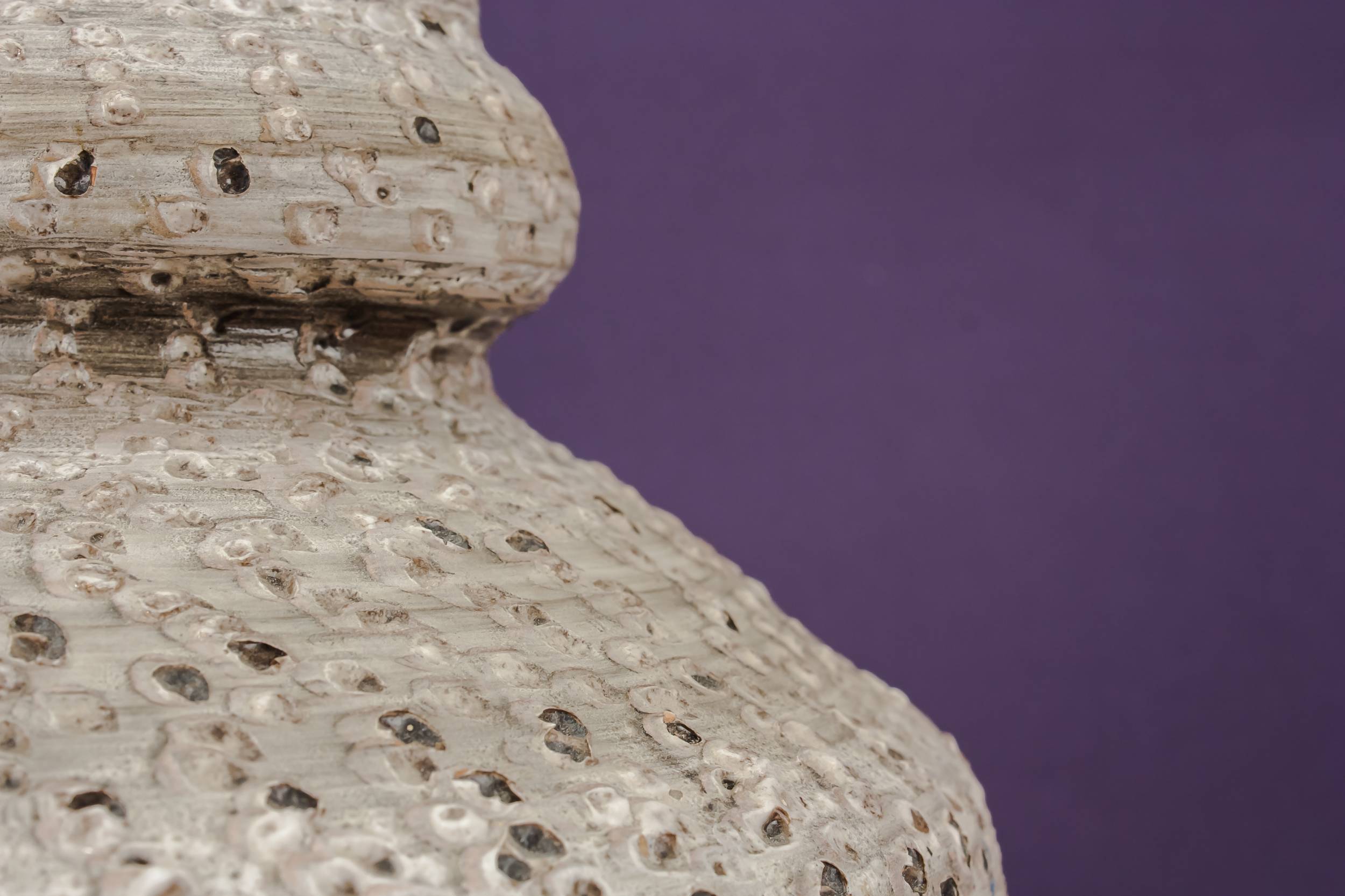 Ceramic Elegant Decor — Ceramic Modernist lamp 2