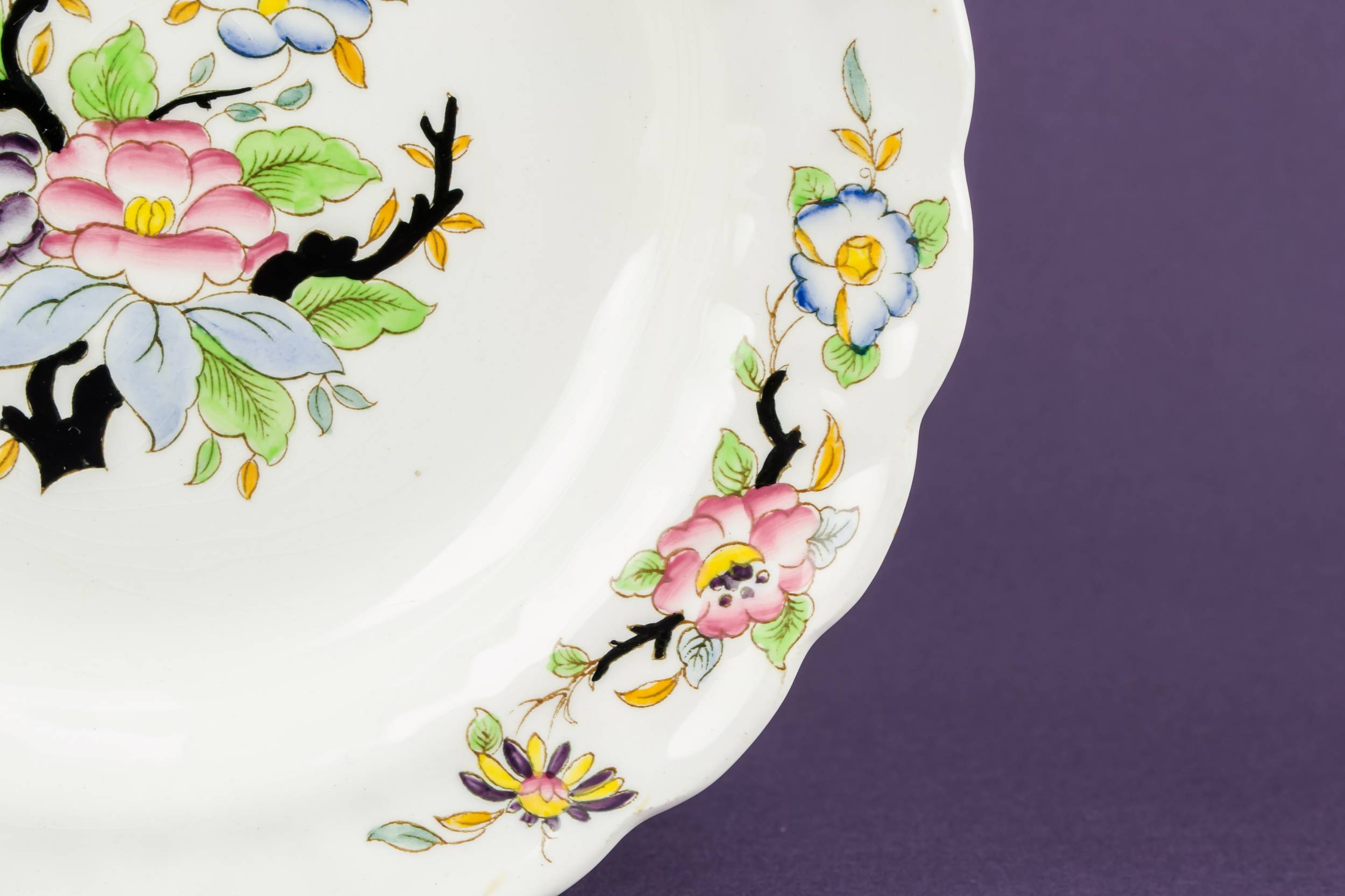Vintage Pottery BOWLS — 6 floral pottery bowls 1