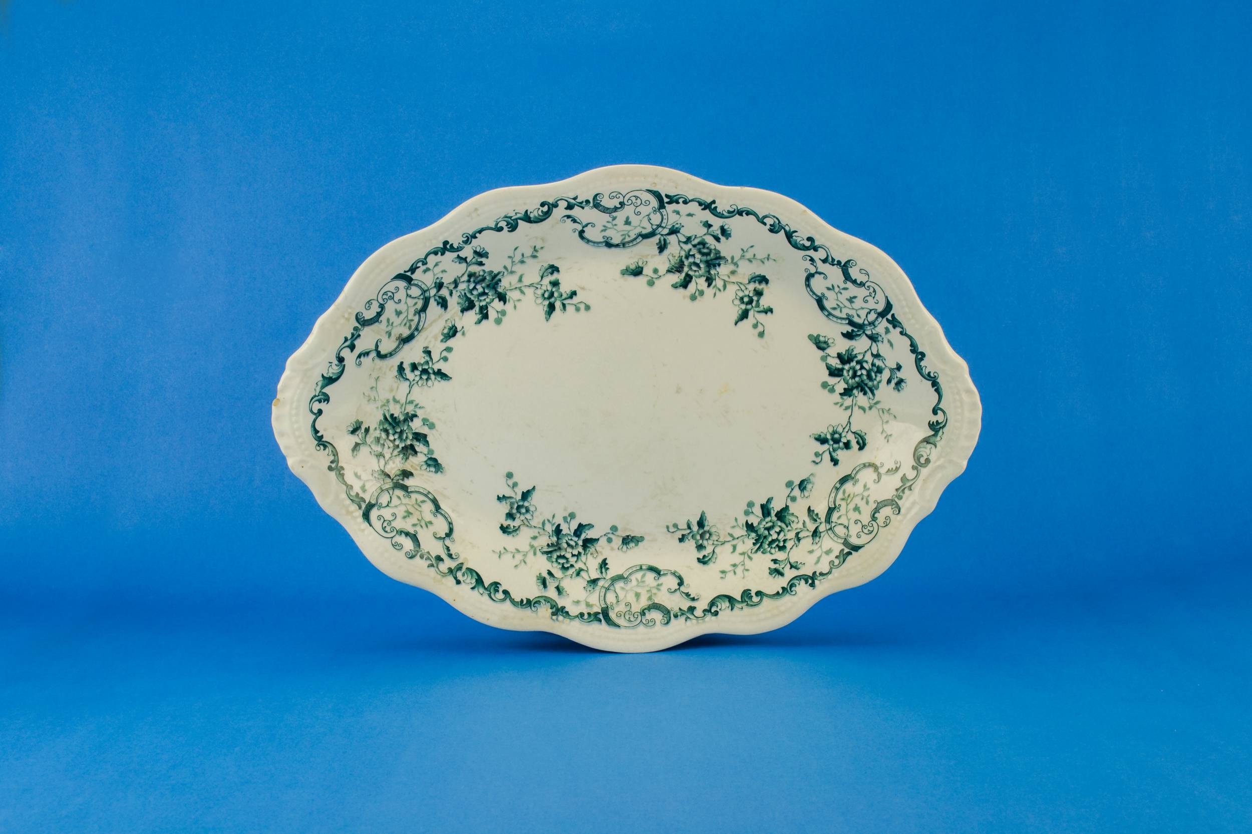 Pottery Antique Alton — Victorian pottery platter