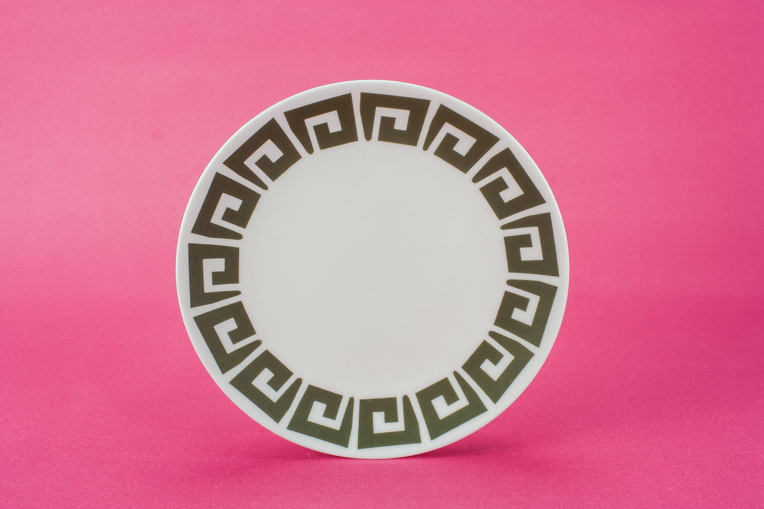 Vintage Modernist PLATES — 6 Wedgwood small plates