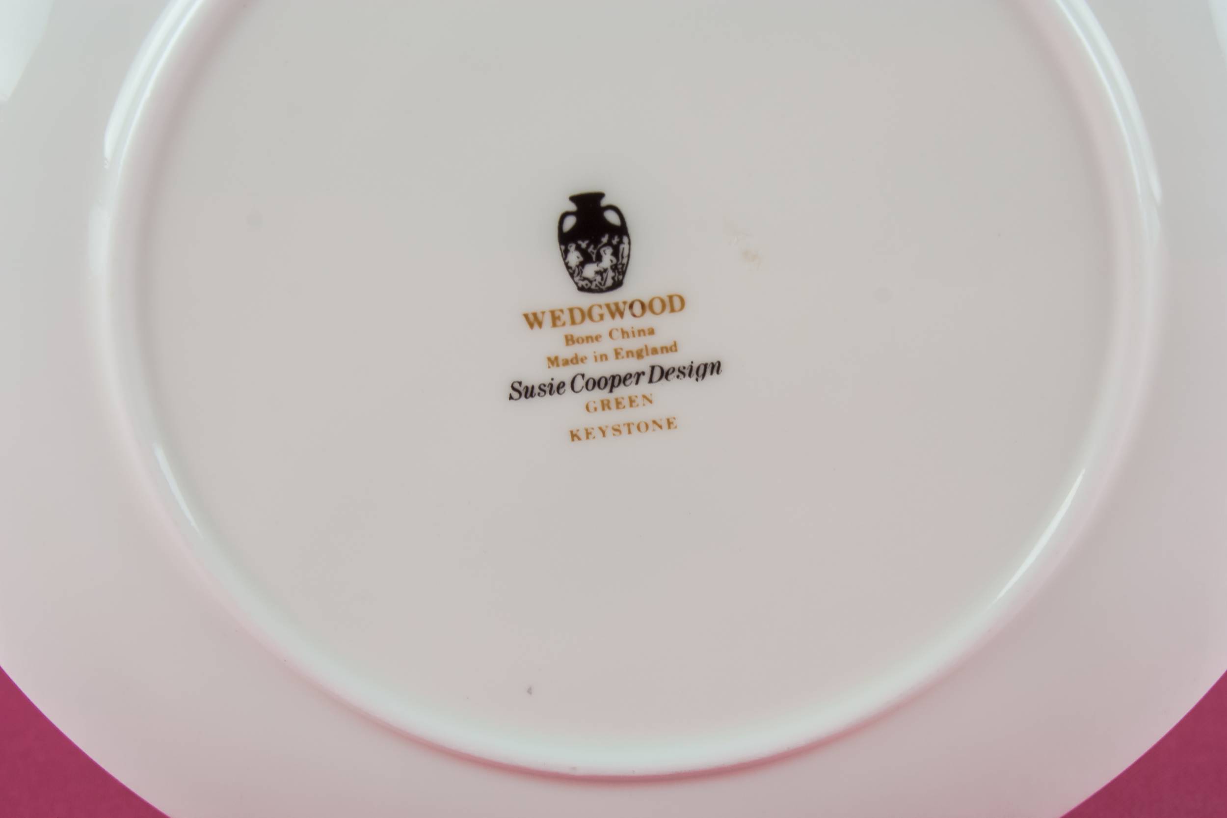 Vintage Modernist PLATES — 6 Wedgwood small plates 2
