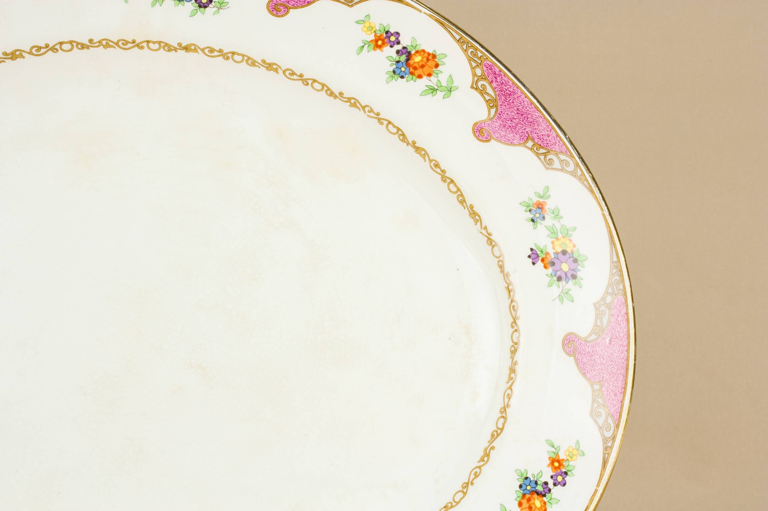 Elegant Neo-Classical Burgess — Large pink serving platter 1