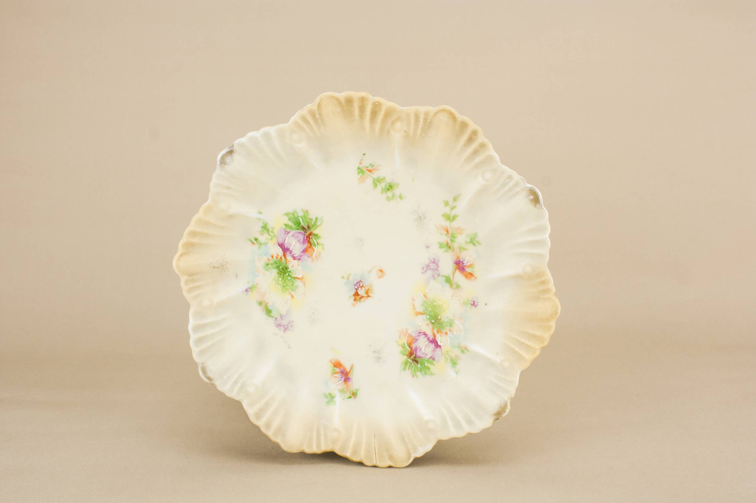 Antique Attractive Large — 4 Art Nouveau porcelain plates