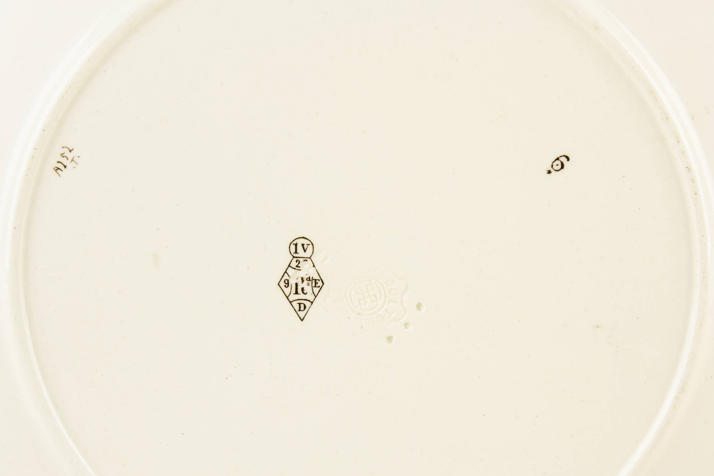 Antique Aesthetic Movement — Doulton pottery serving dish 2