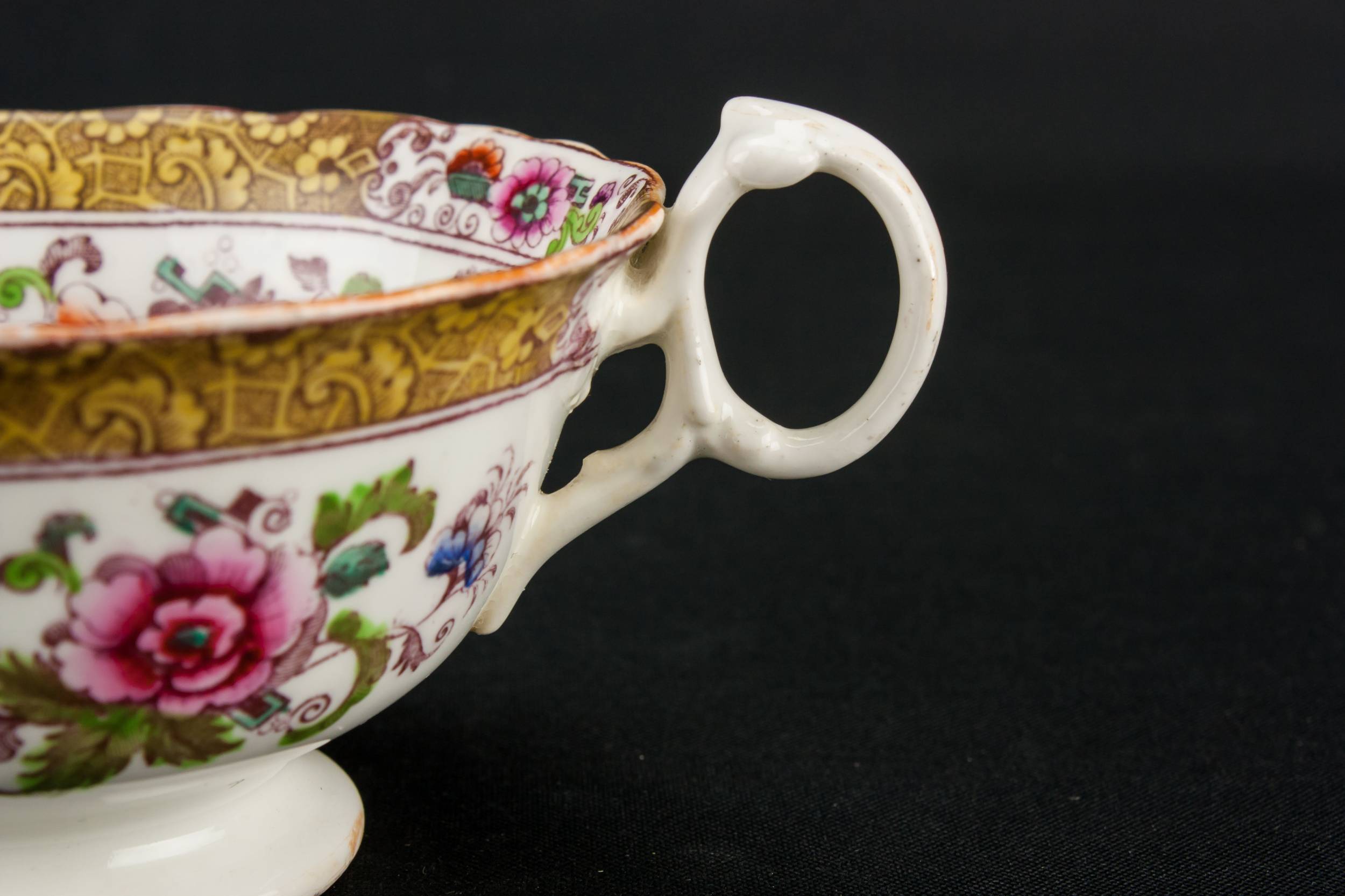 Persons Unusual Antique — Floral tea set for four 4