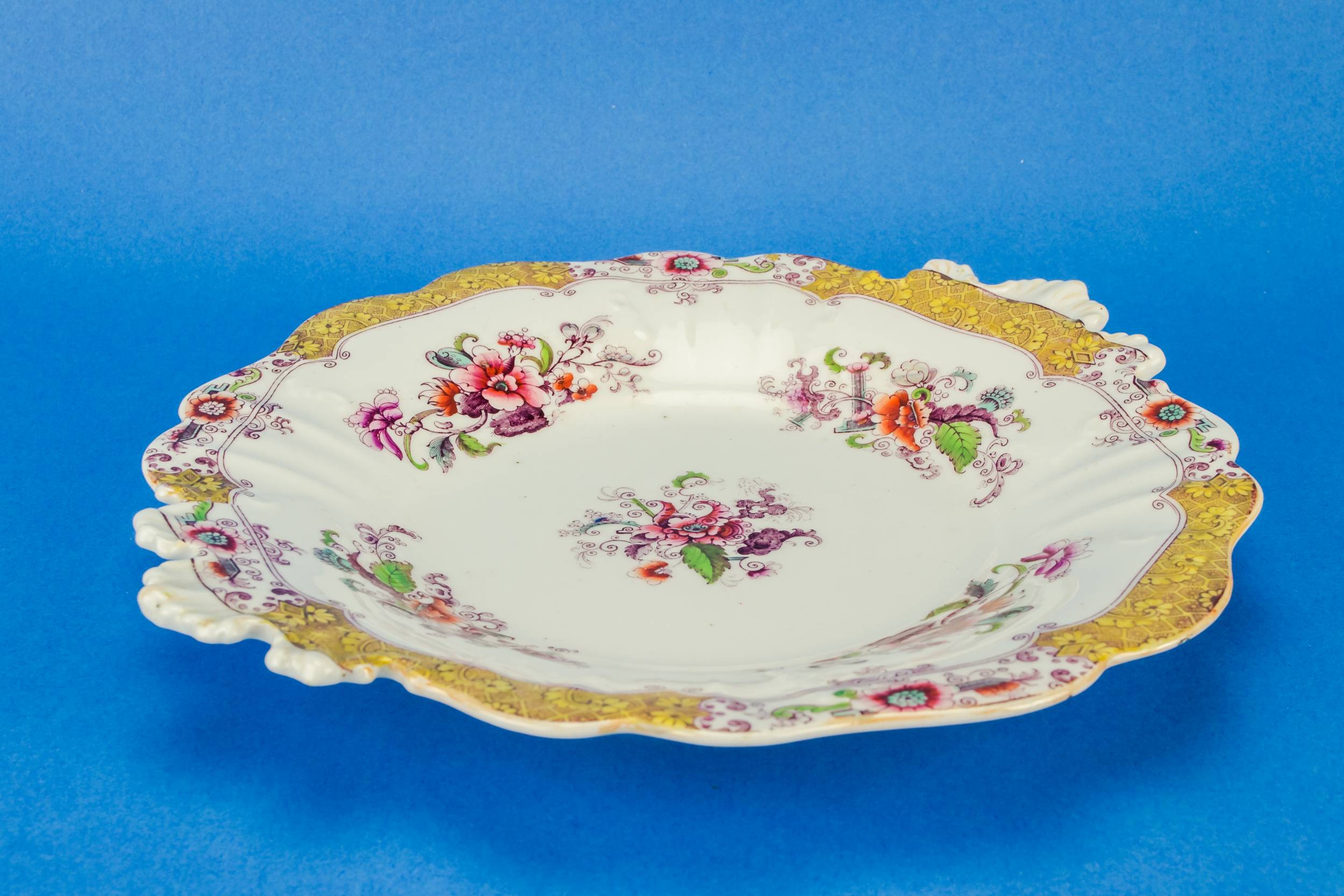 Beautiful High Victorian — 4 High Victorian plates 4
