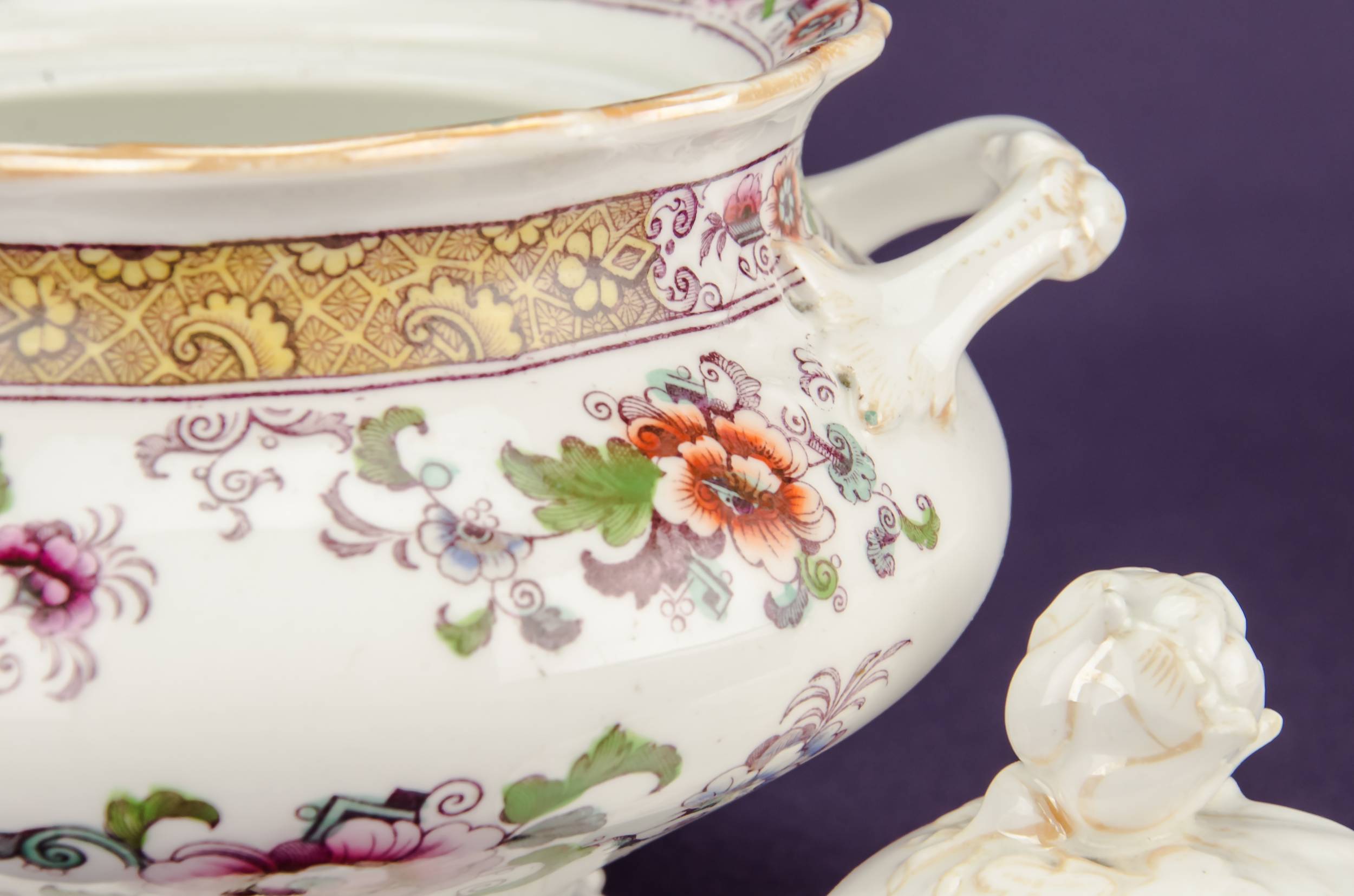 Antique Opulent Floral — Bone china sugar bowl 3