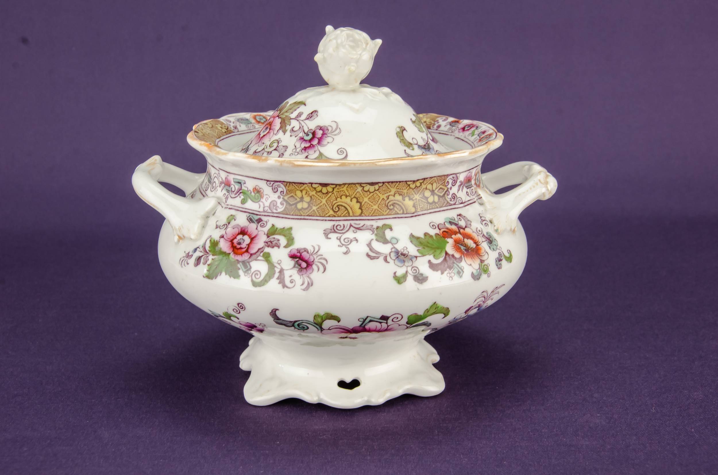Antique Opulent Floral — Bone china sugar bowl 4